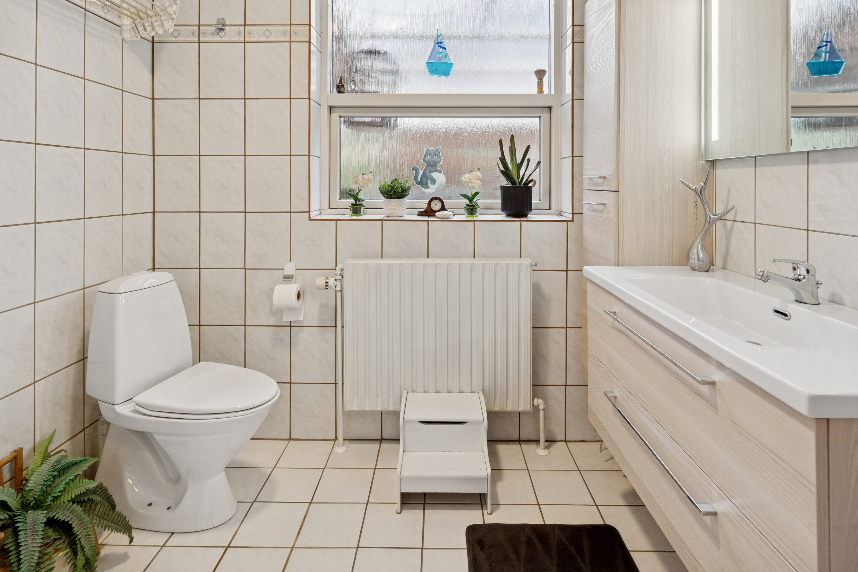 Fremhævet badeværelse billede i fuldskærmstilstand. Billede af Fyrre Alle 5, 6040 Egtved