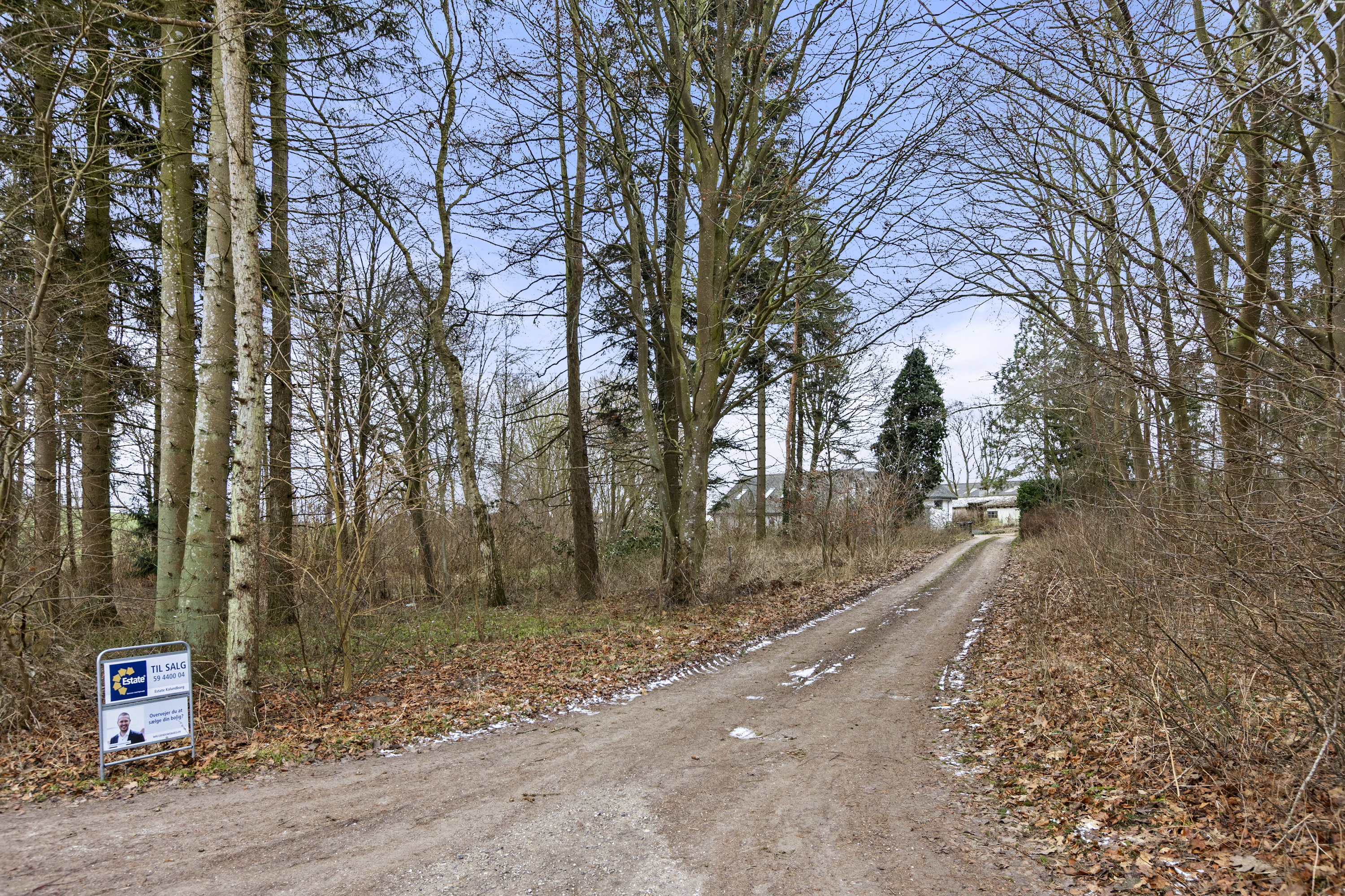 Fremhævet indkørsel billede i fuldskærmstilstand. Billede af Vesterbygårdvej 14, 4490 Jerslev Sjælland