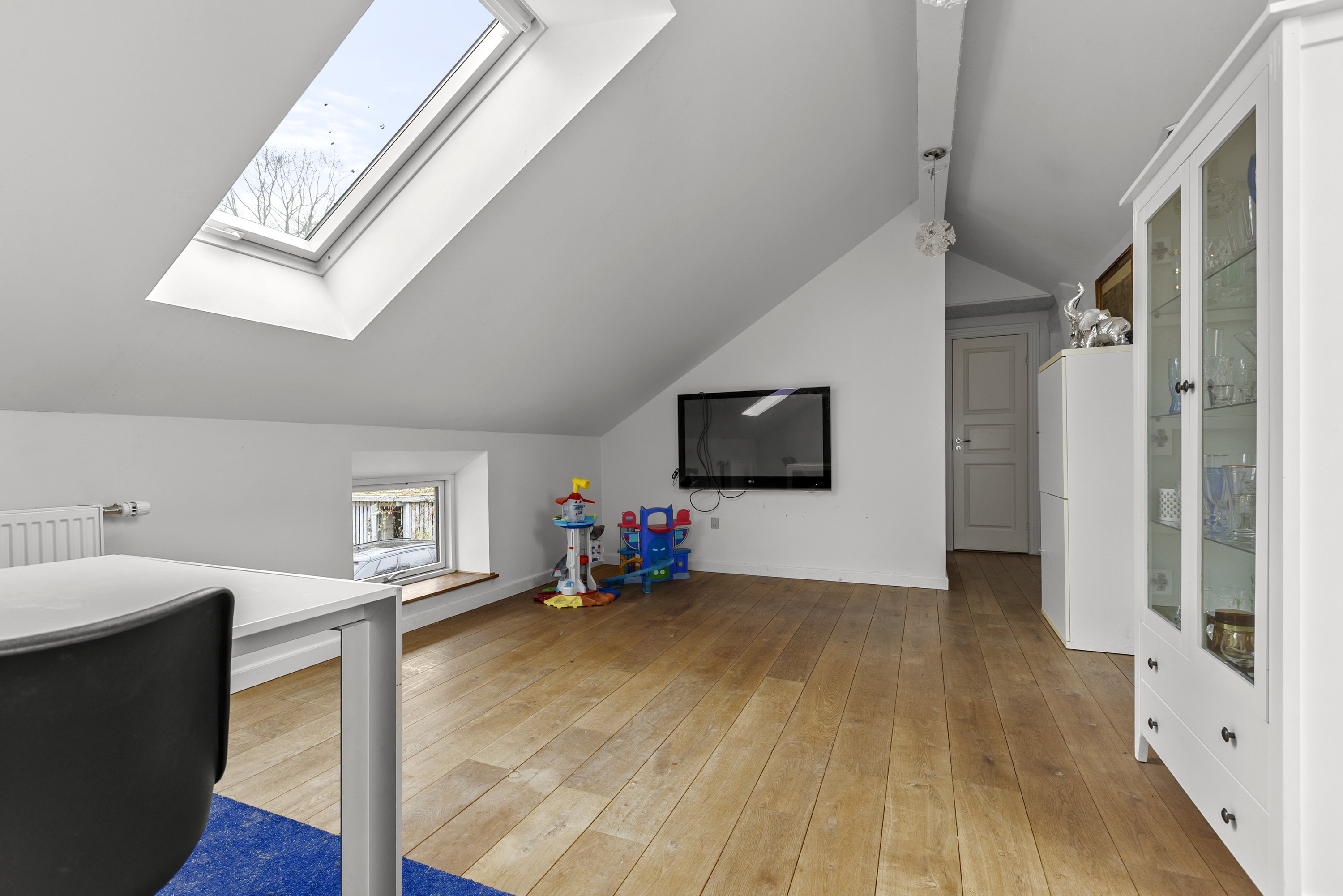 Fremhævet stue billede i fuldskærmstilstand. Billede af Vesterbygårdvej 14, 4490 Jerslev Sjælland