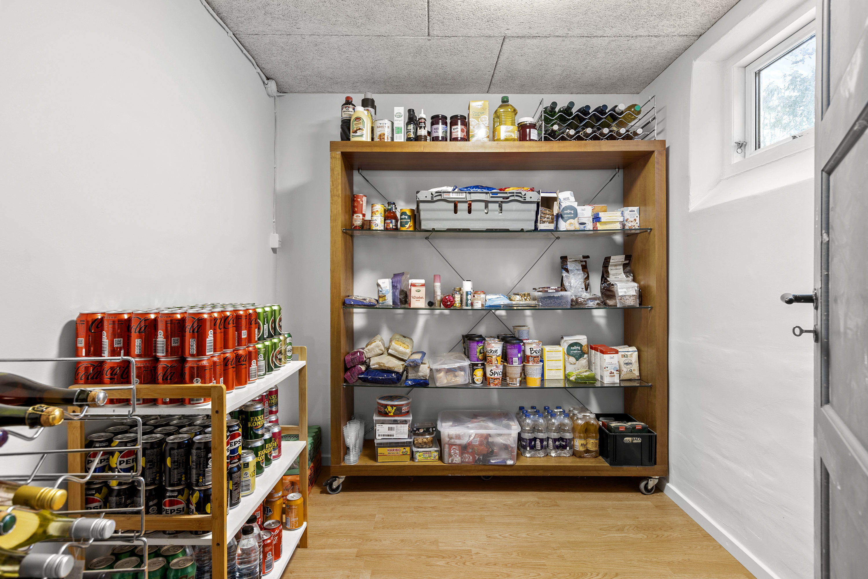 Fremhævet viktualierum billede i fuldskærmstilstand. Billede af Roskildevej 442, Ortved, 4100 Ringsted