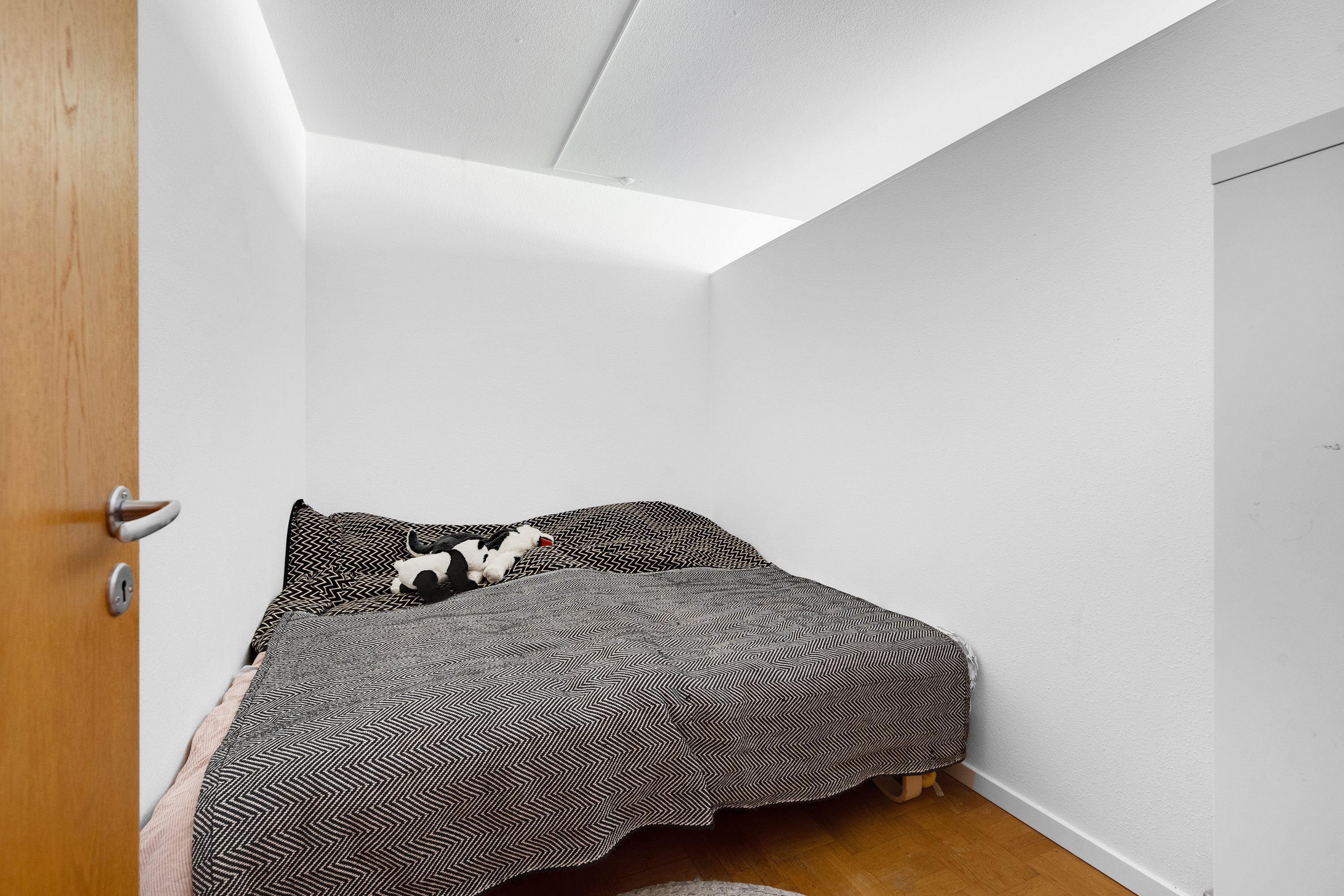 Fremhævet værelse billede i fuldskærmstilstand. Billede af Floravænget 5, st.. mf., Dalum, 5250 Odense SV