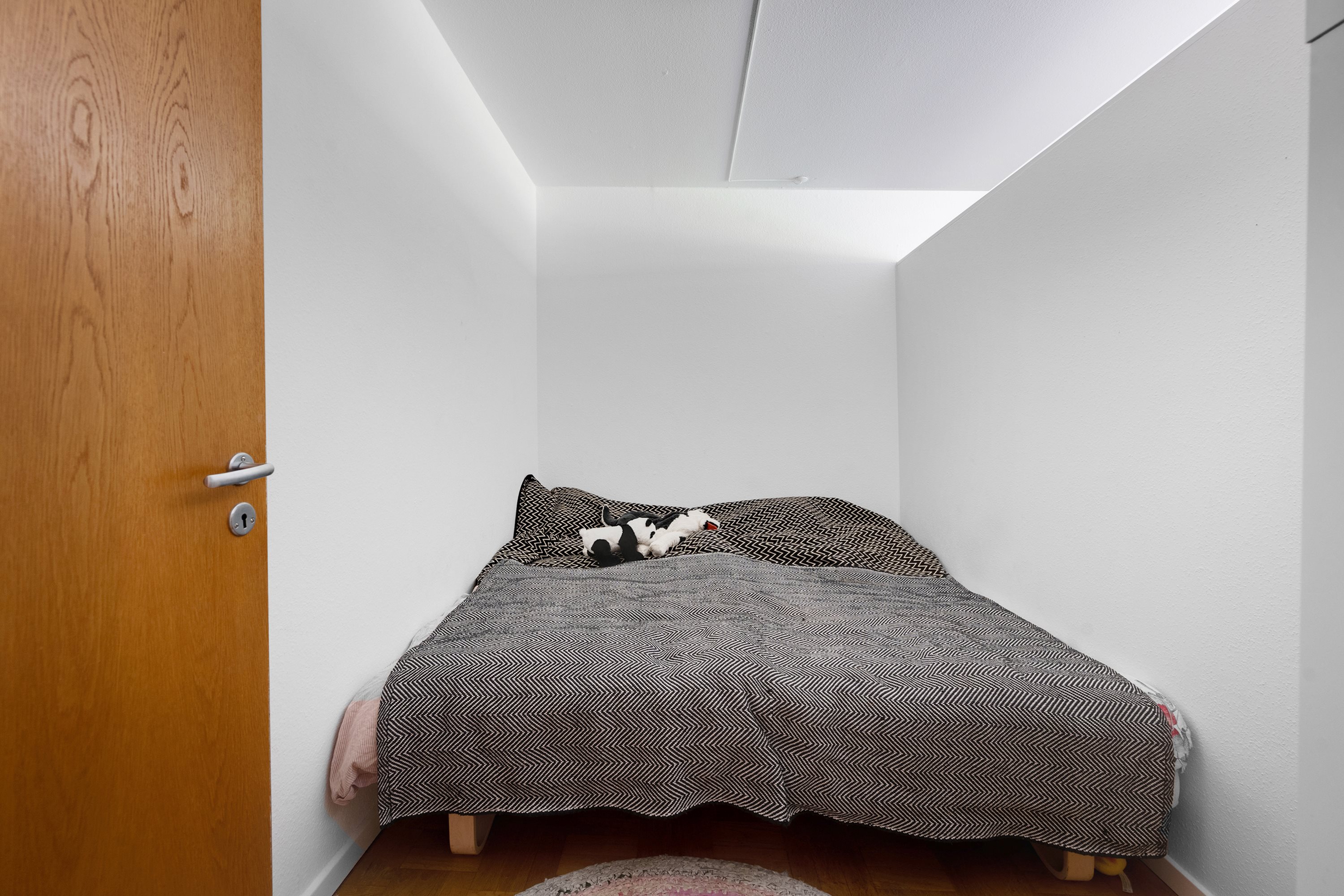 Fremhævet værelse billede i fuldskærmstilstand. Billede af Floravænget 5, st.. mf., Dalum, 5250 Odense SV