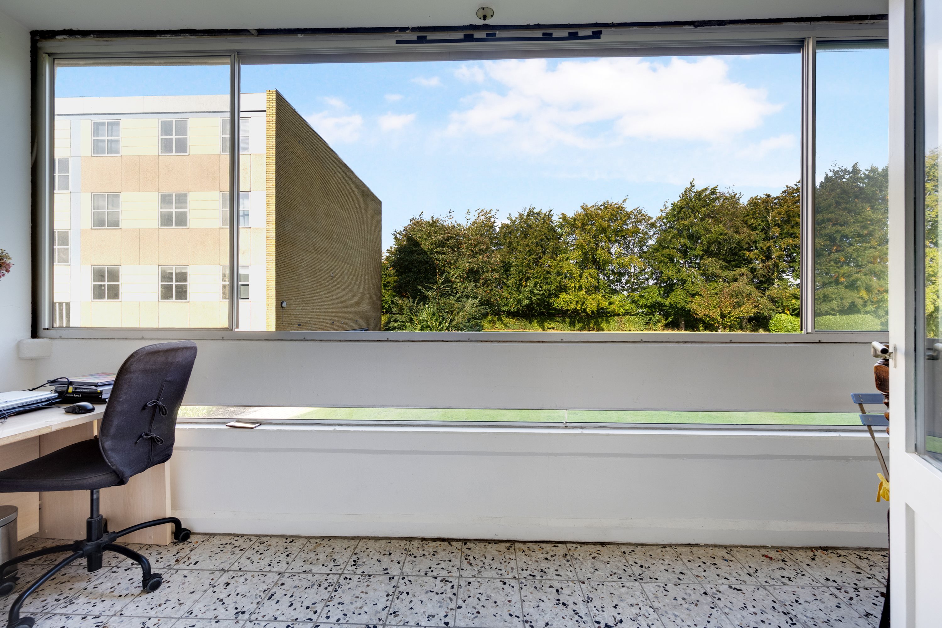 Fremhævet altan billede i fuldskærmstilstand. Billede af Floravænget 5, st.. mf., Dalum, 5250 Odense SV