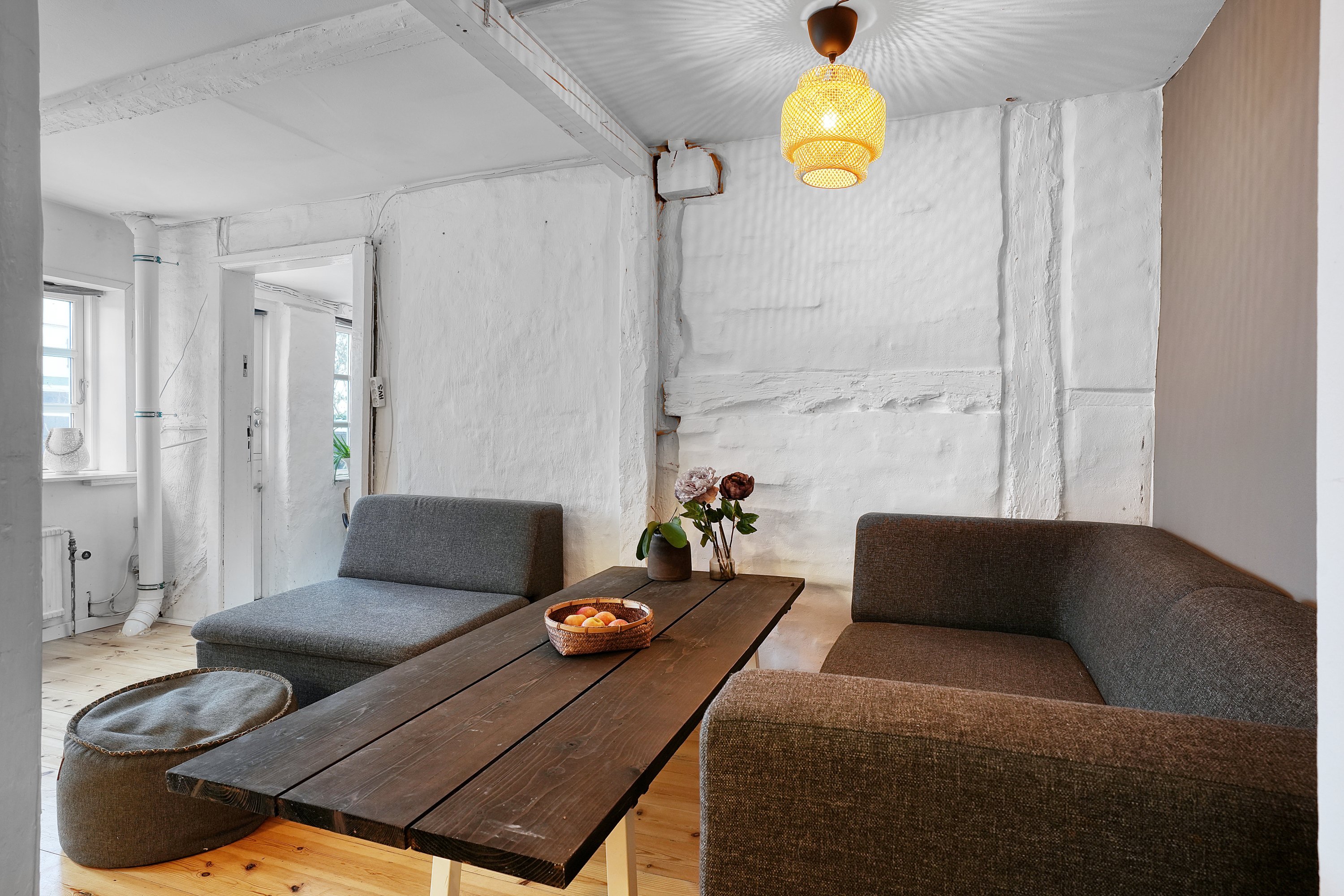 Fremhævet stue billede i fuldskærmstilstand. Billede af Skyttenstræde 11C, 3000 Helsingør