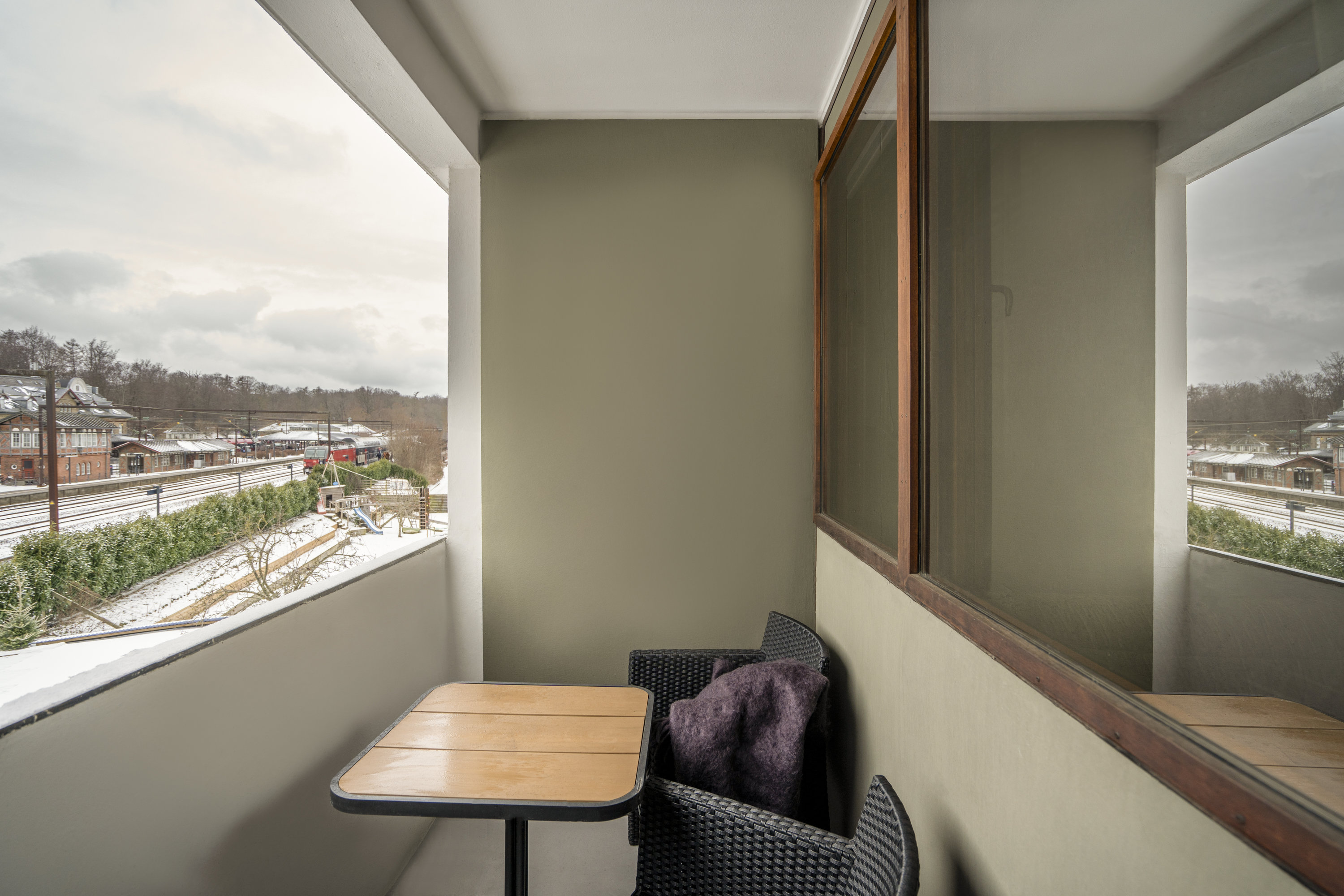 Fremhævet  billede i fuldskærmstilstand. Billede af Strandvejen 417C, 3. th., 2930 Klampenborg