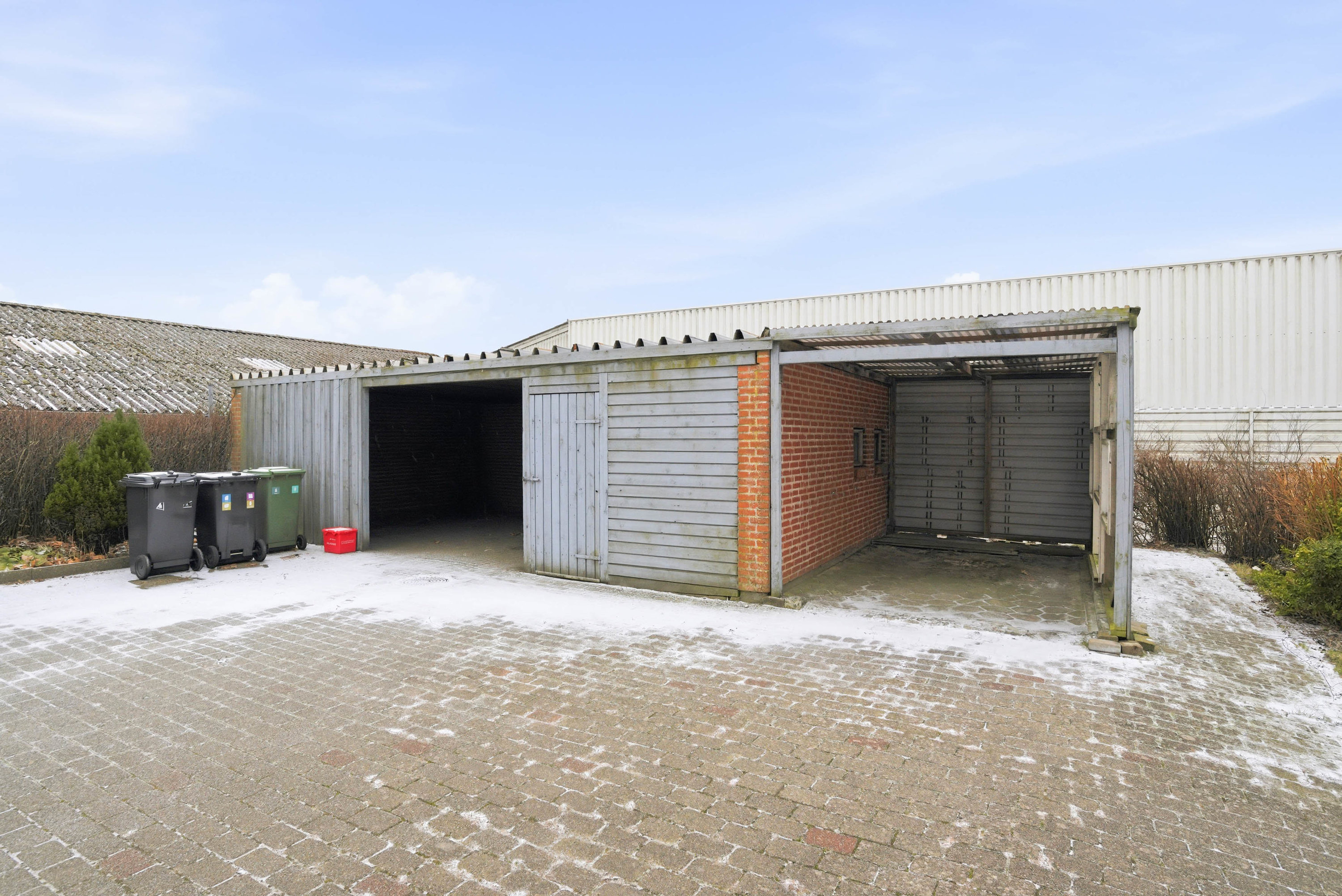 Fremhævet carport billede i fuldskærmstilstand. Billede af Fabersvej 98, 7500 Holstebro