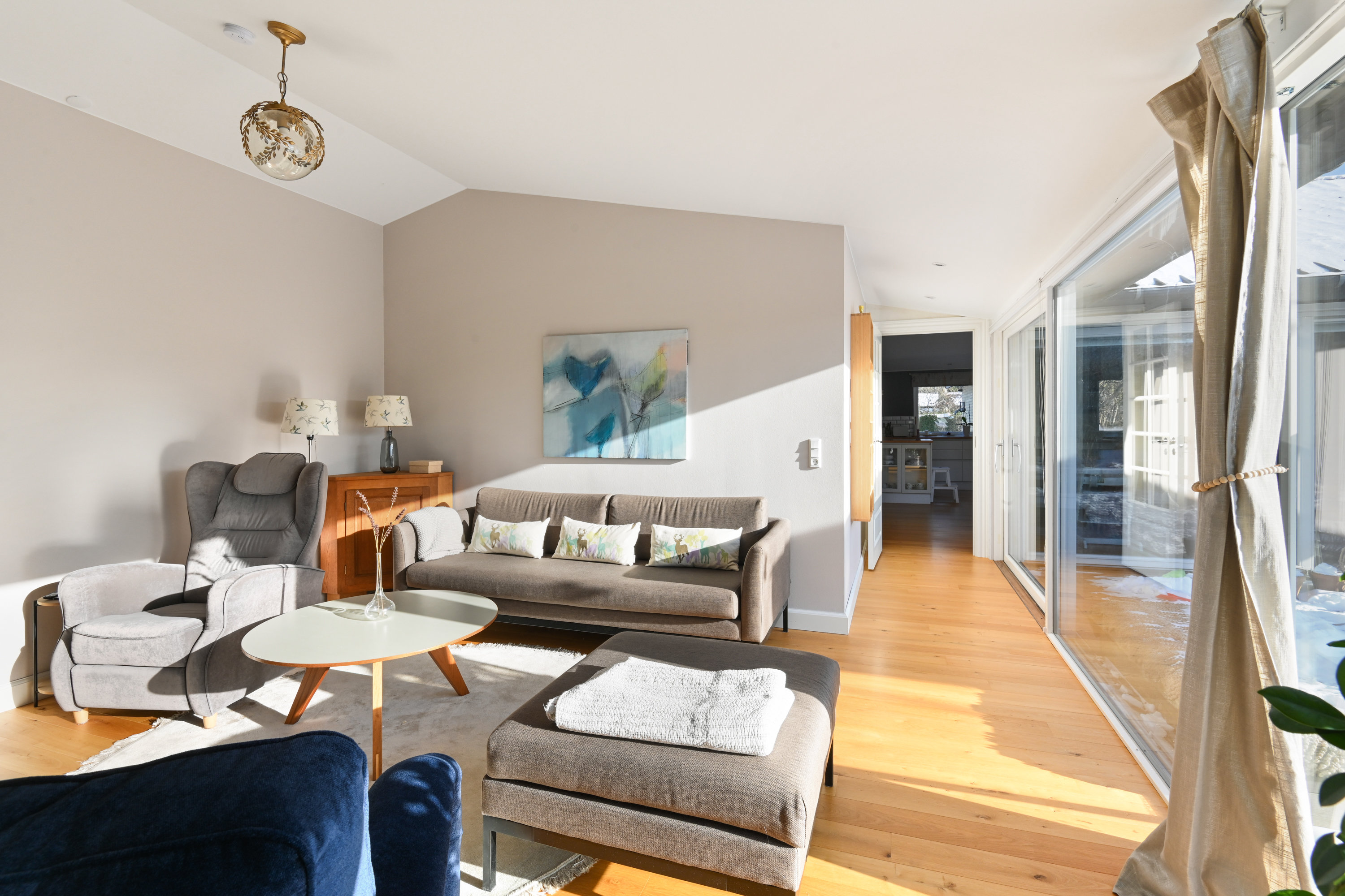 Fremhævet  billede i fuldskærmstilstand. Billede af Æblerosestien 1, 3460 Birkerød