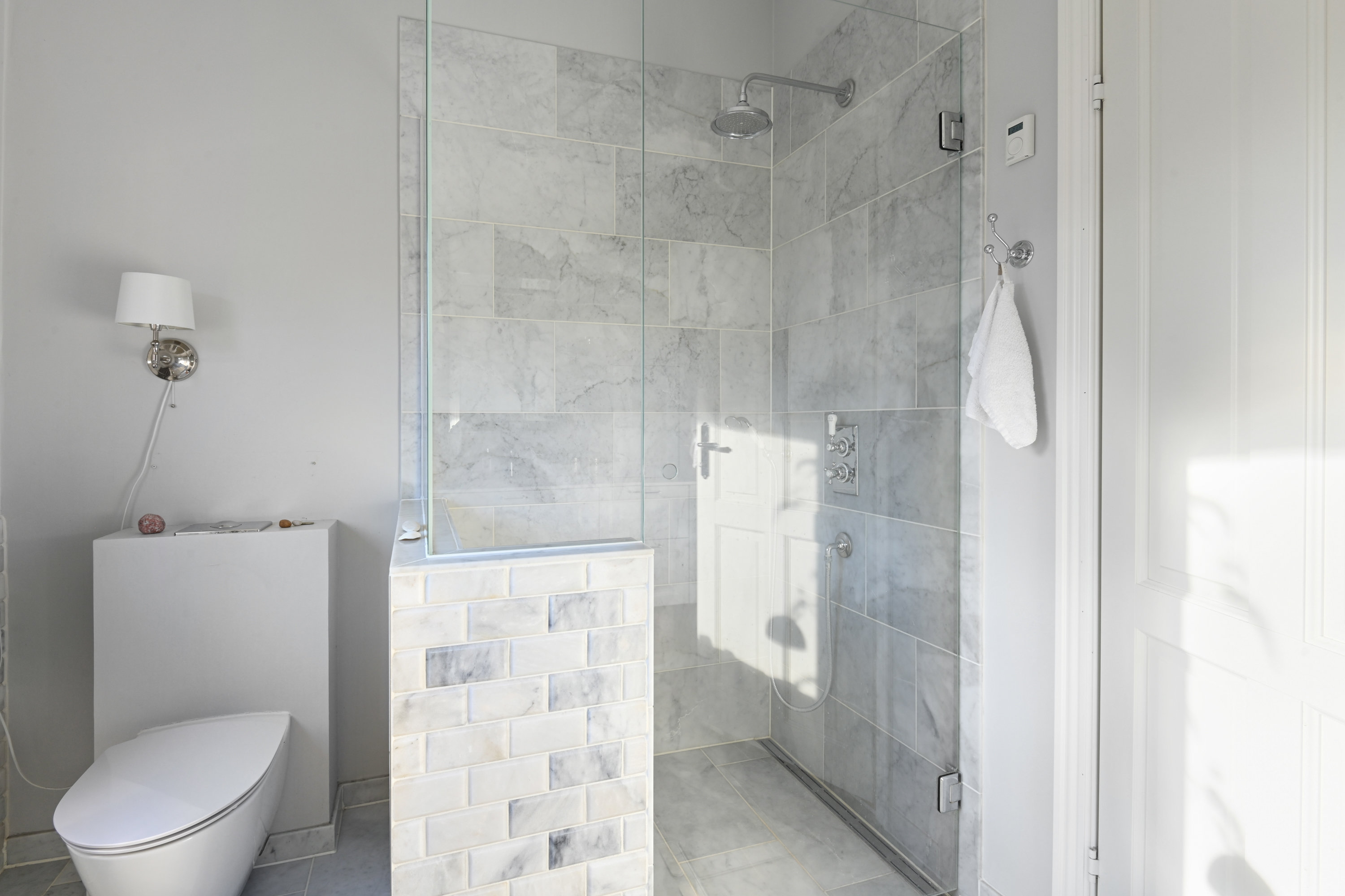 Fremhævet  billede i fuldskærmstilstand. Billede af Æblerosestien 1, 3460 Birkerød