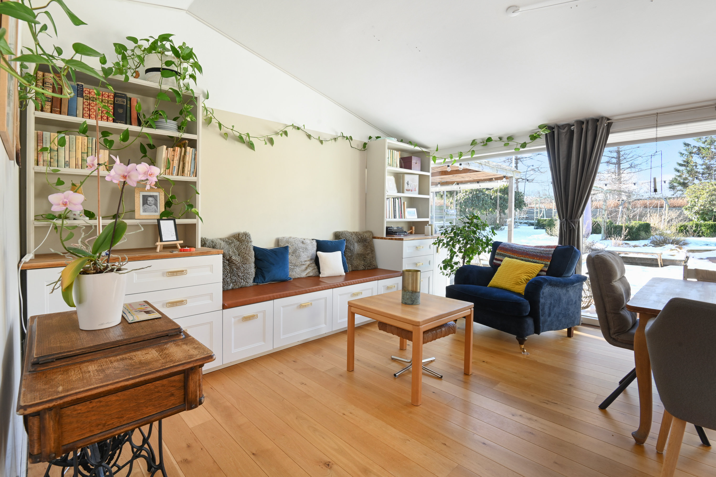 Fremhævet  billede i fuldskærmstilstand. Billede af Æblerosestien 1, 3460 Birkerød