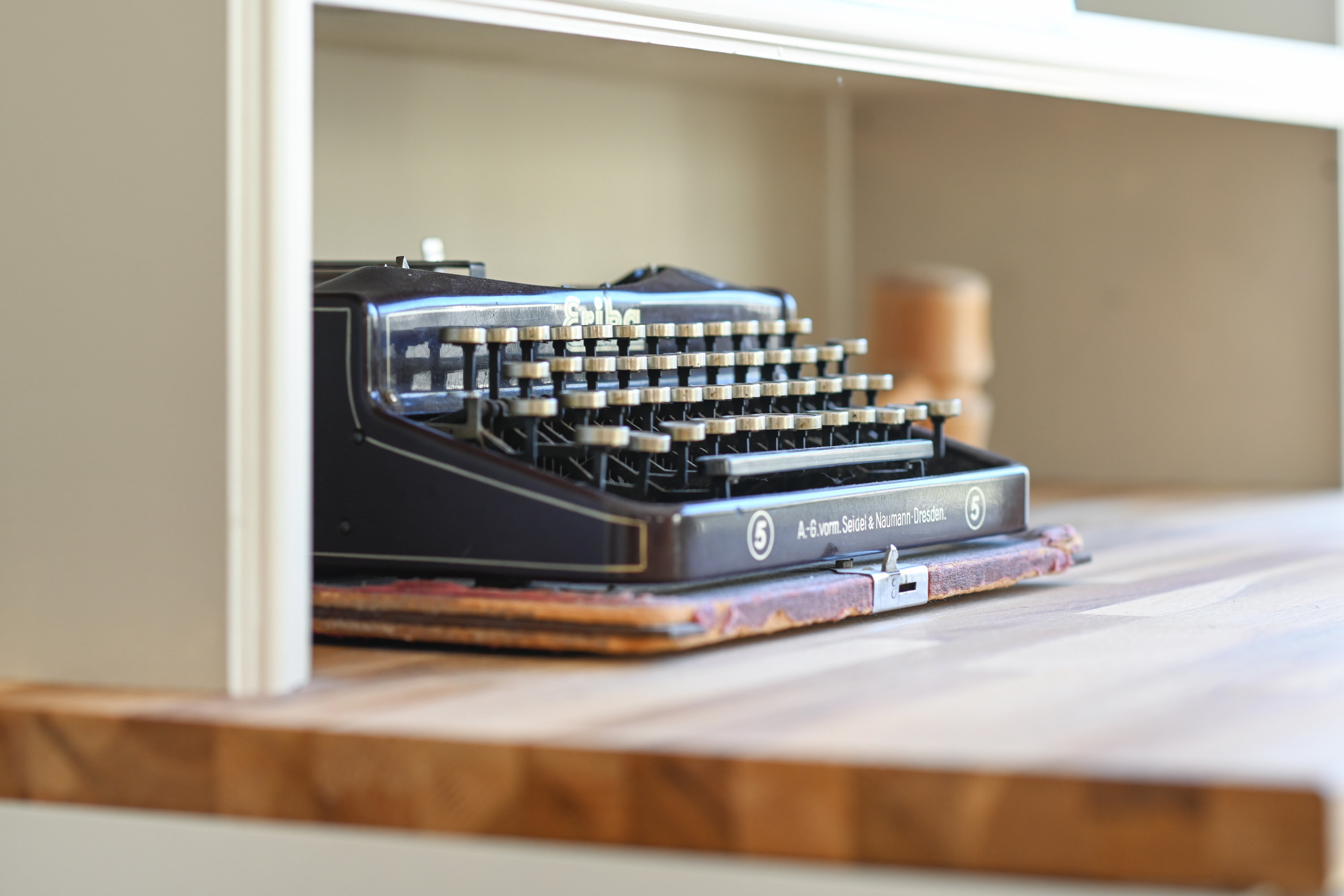 Fremhævet  billede i fuldskærmstilstand. Billede af Æblerosestien 1, 3460 Birkerød