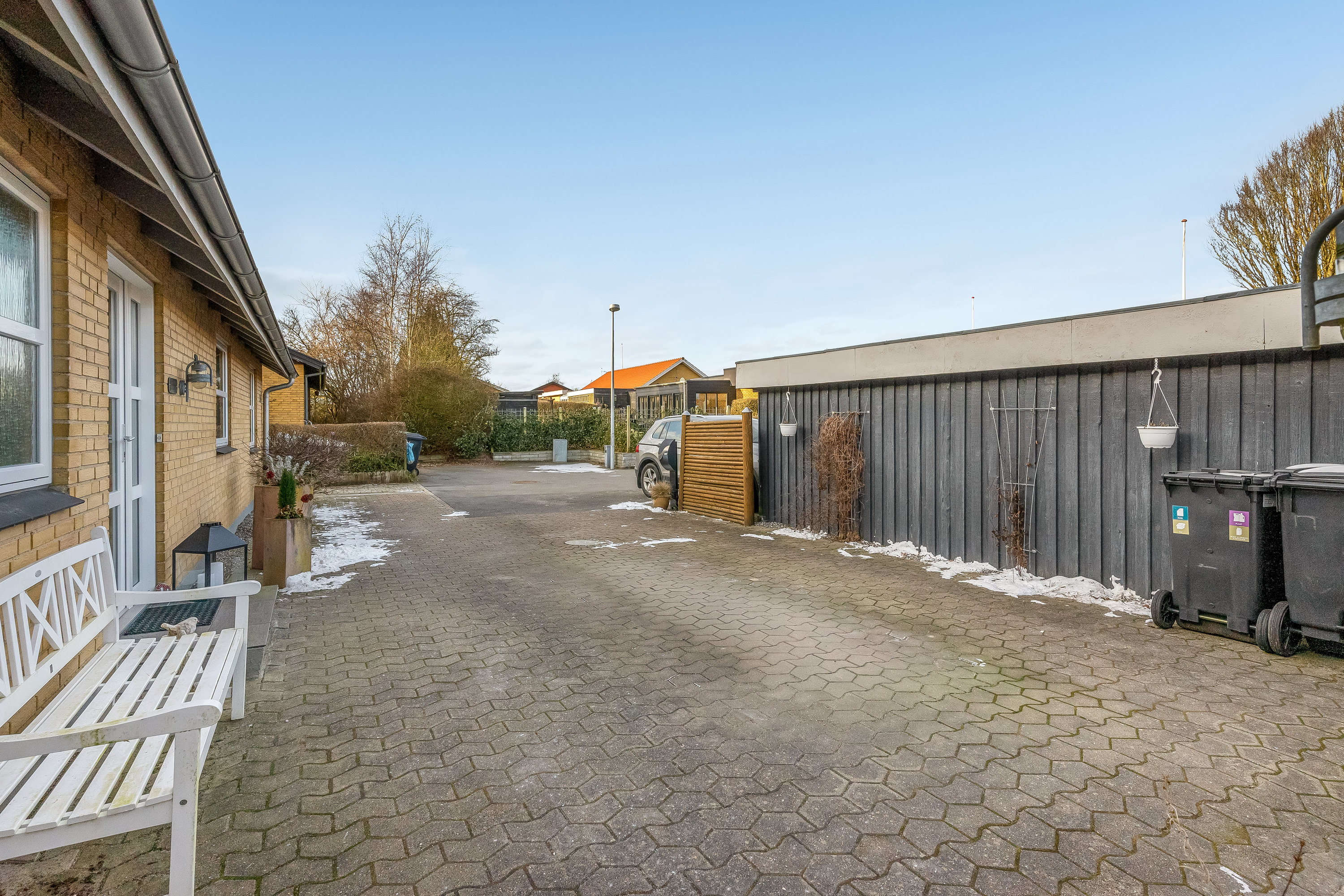 Fremhævet indkørsel billede i fuldskærmstilstand. Billede af Bisgårdvej 30, Hvam Mejeriby, 7500 Holstebro