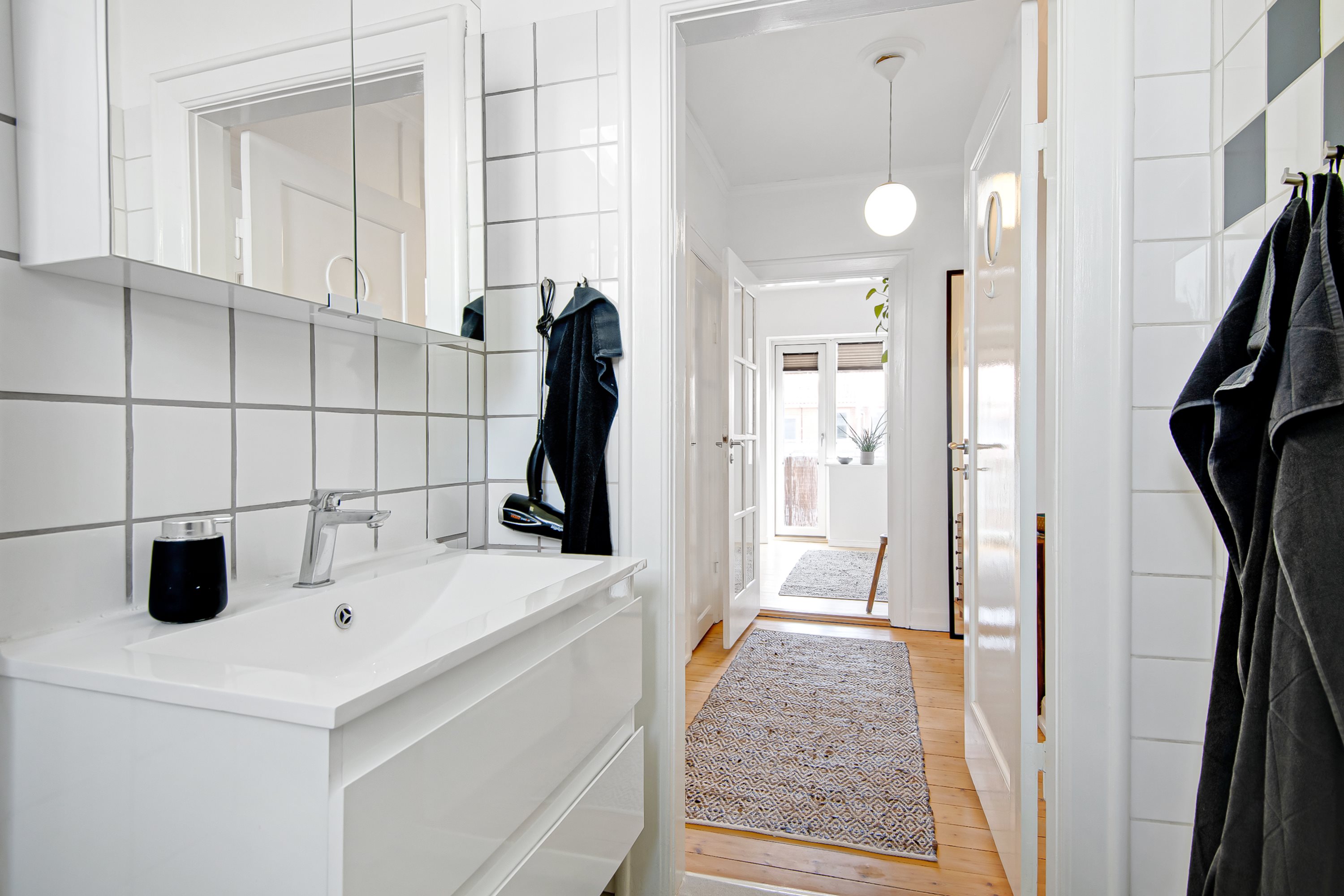 Fremhævet badeværelse billede i fuldskærmstilstand. Billede af Vestre Fjordvej 34, 3. th., 9000 Aalborg