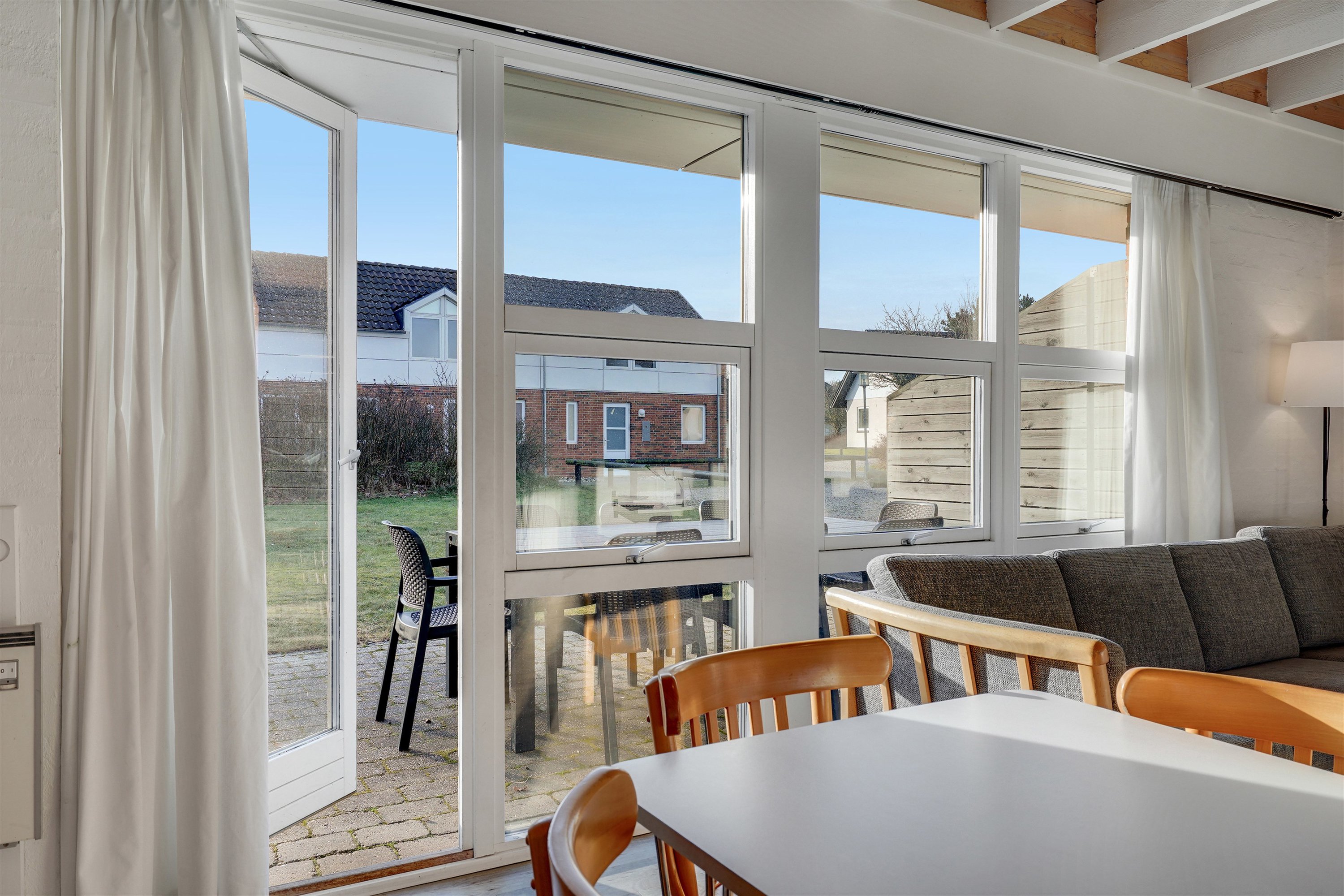 Fremhævet stue billede i fuldskærmstilstand. Billede af Hovej 4A, 33., 6857 Blåvand