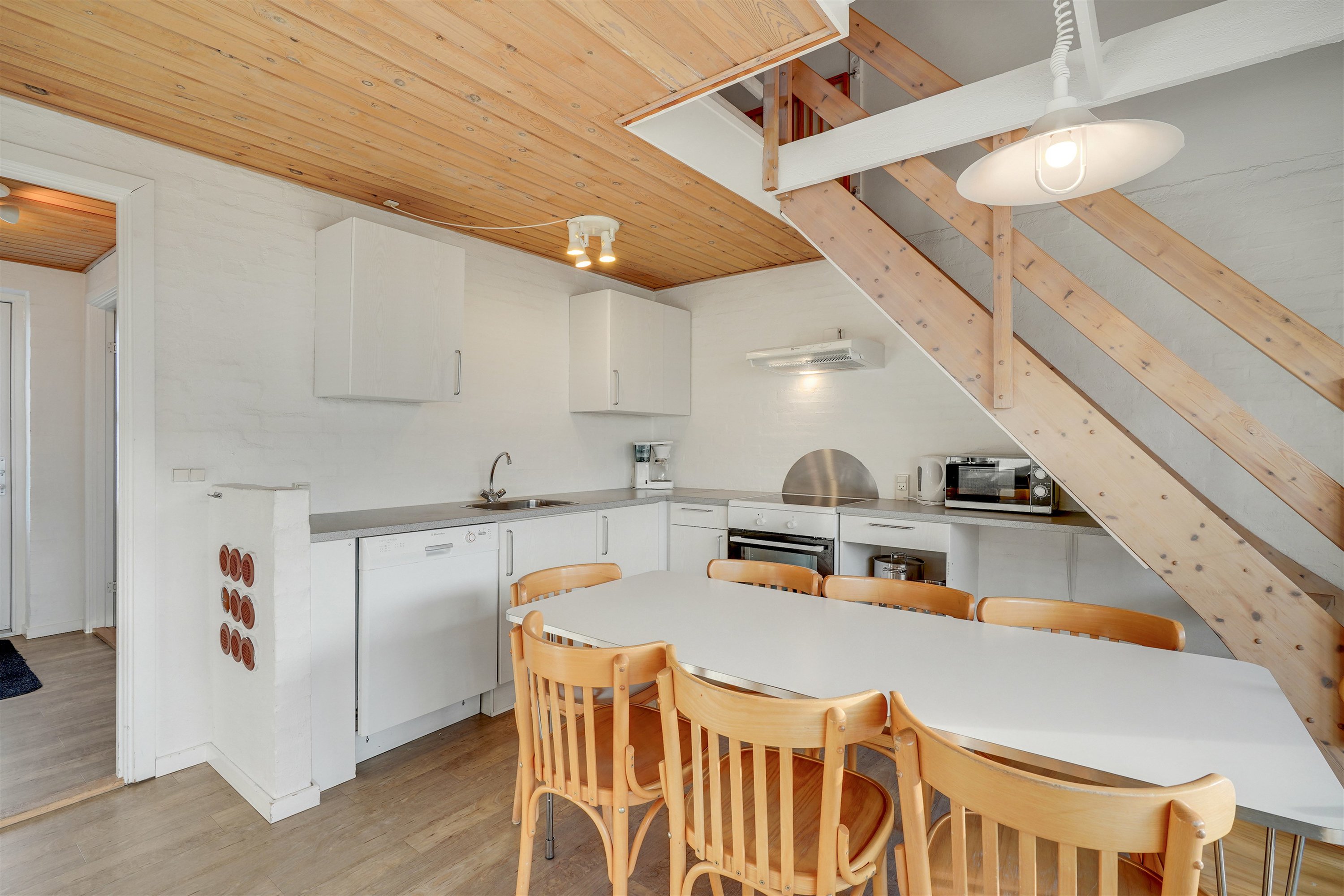 Fremhævet køkken billede i fuldskærmstilstand. Billede af Hovej 4A, 33., 6857 Blåvand