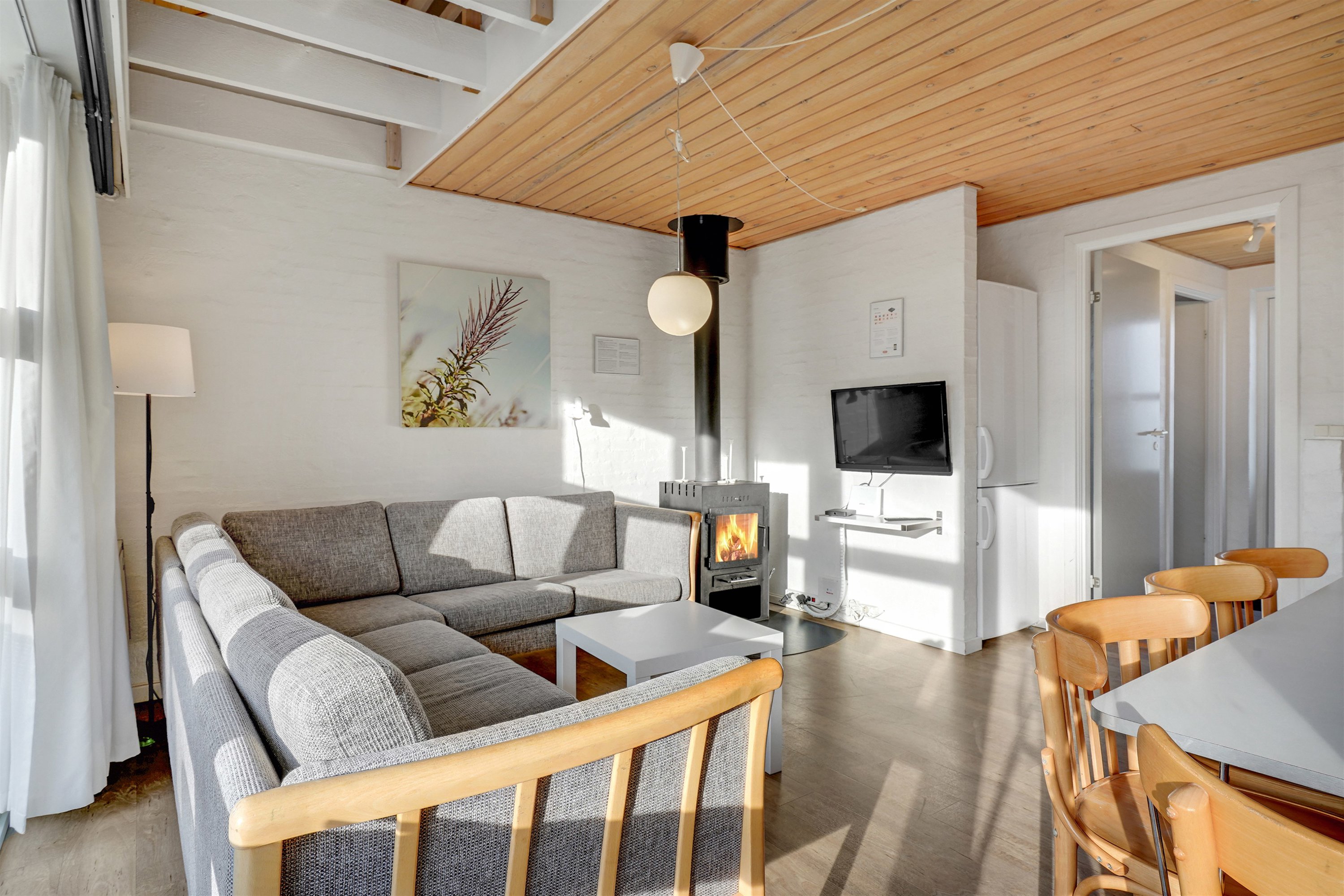 Fremhævet stue billede i fuldskærmstilstand. Billede af Hovej 4A, 33., 6857 Blåvand