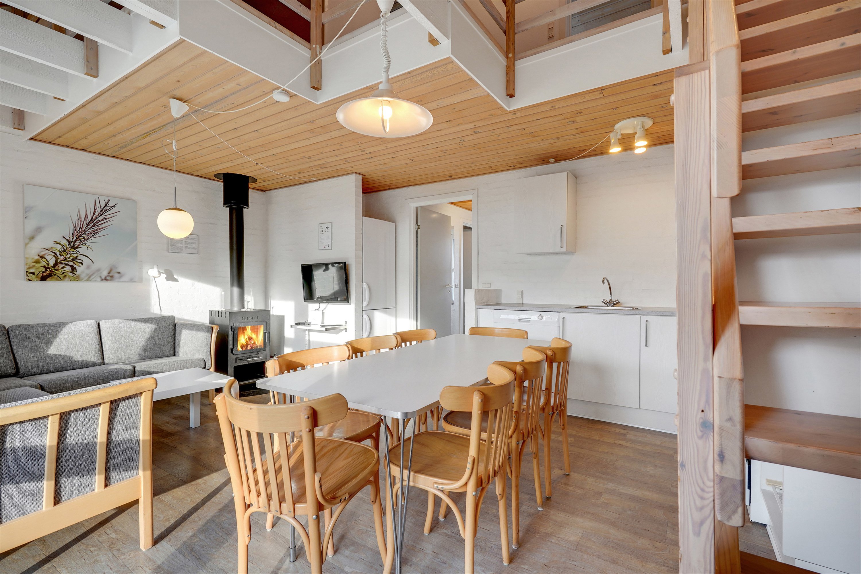 Fremhævet køkken billede i fuldskærmstilstand. Billede af Hovej 4A, 33., 6857 Blåvand