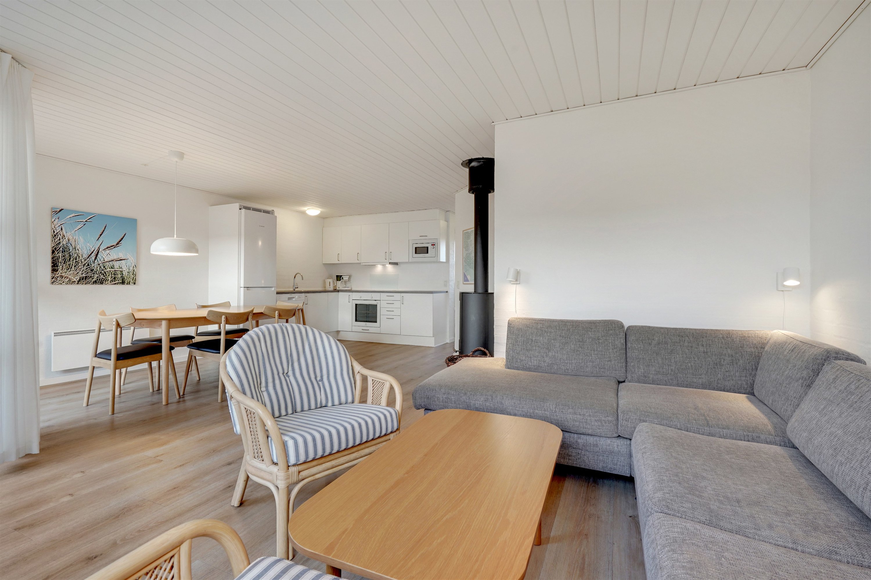 Fremhævet stue billede i fuldskærmstilstand. Billede af Hovej 4A, 64., 6857 Blåvand