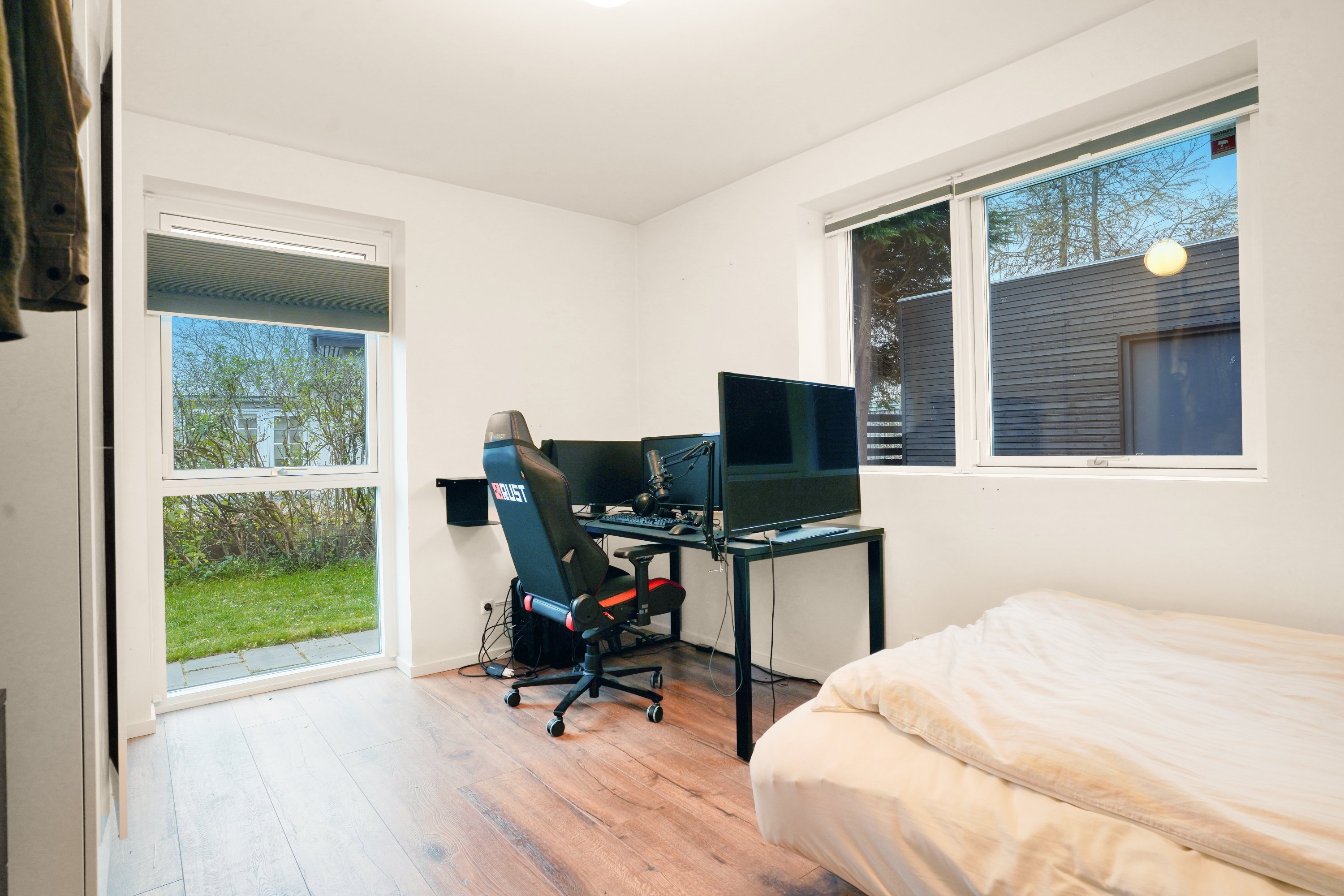 Fremhævet værelse billede i fuldskærmstilstand. Billede af Ellevej 6, 3400 Hillerød