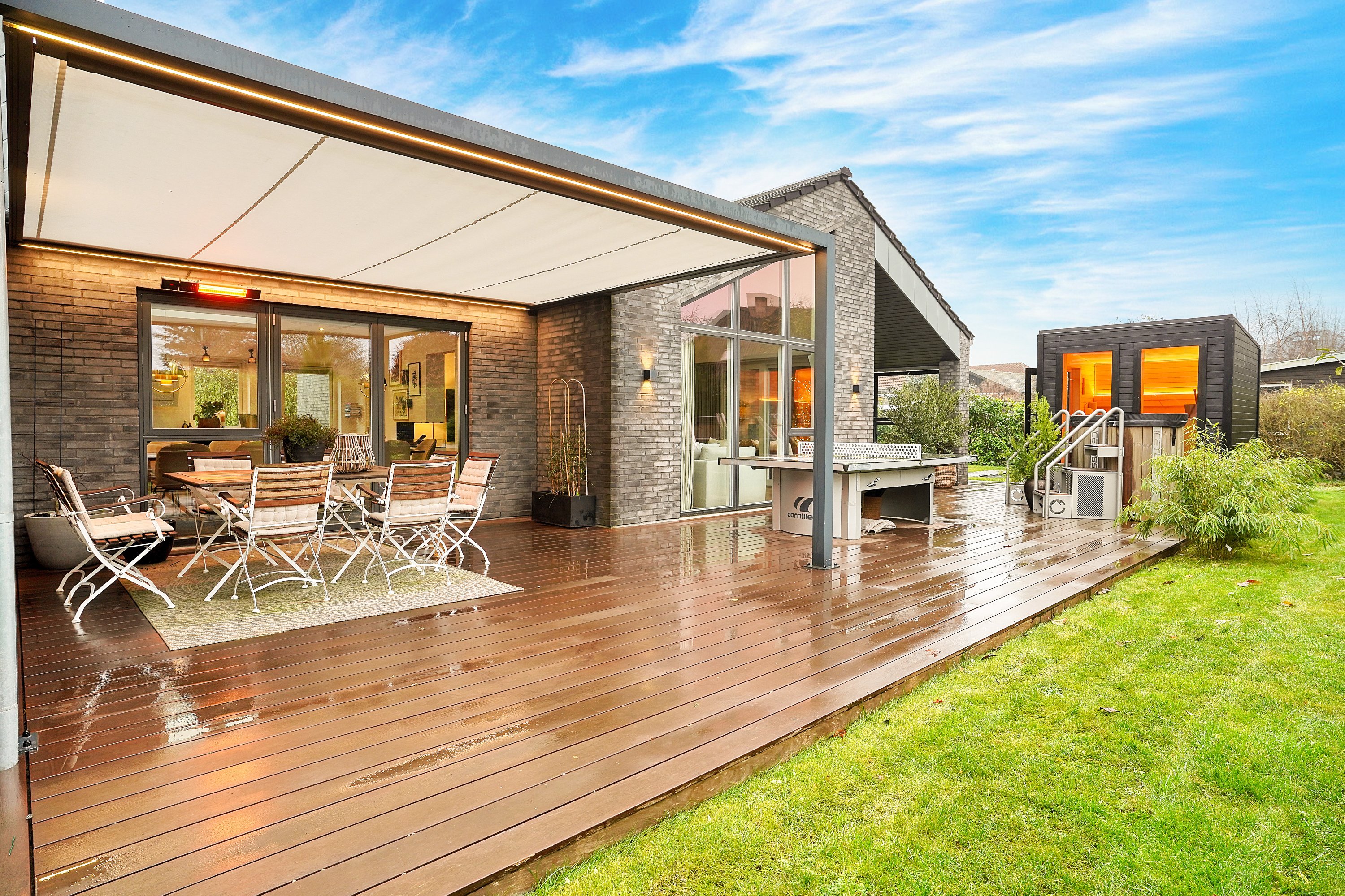 Villa: Terrasse på Ellevej 6, 3400 Hillerød