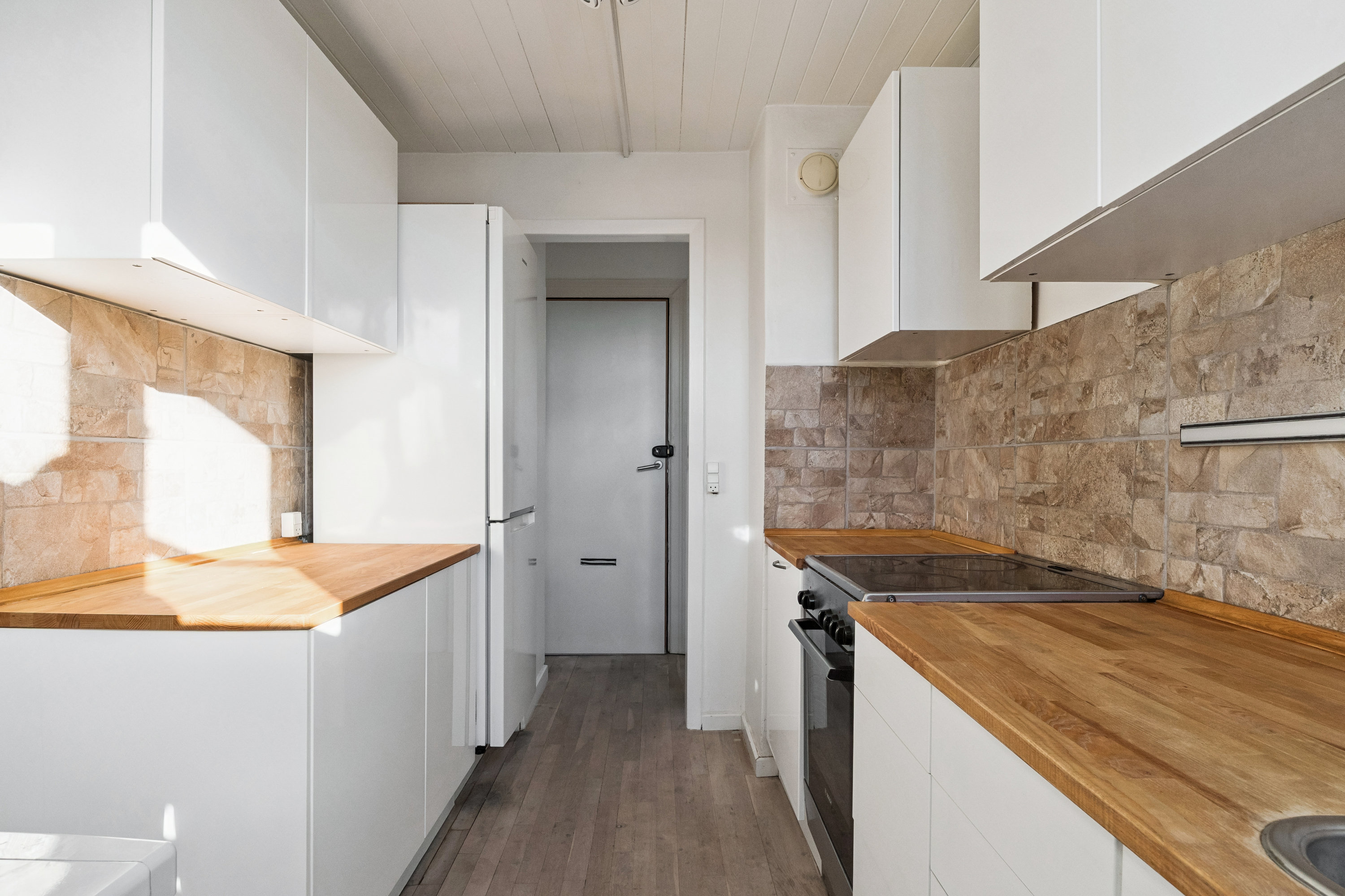 Fremhævet køkken billede i fuldskærmstilstand. Billede af Tranegårdsvej 51, 2. tv., 2900 Hellerup