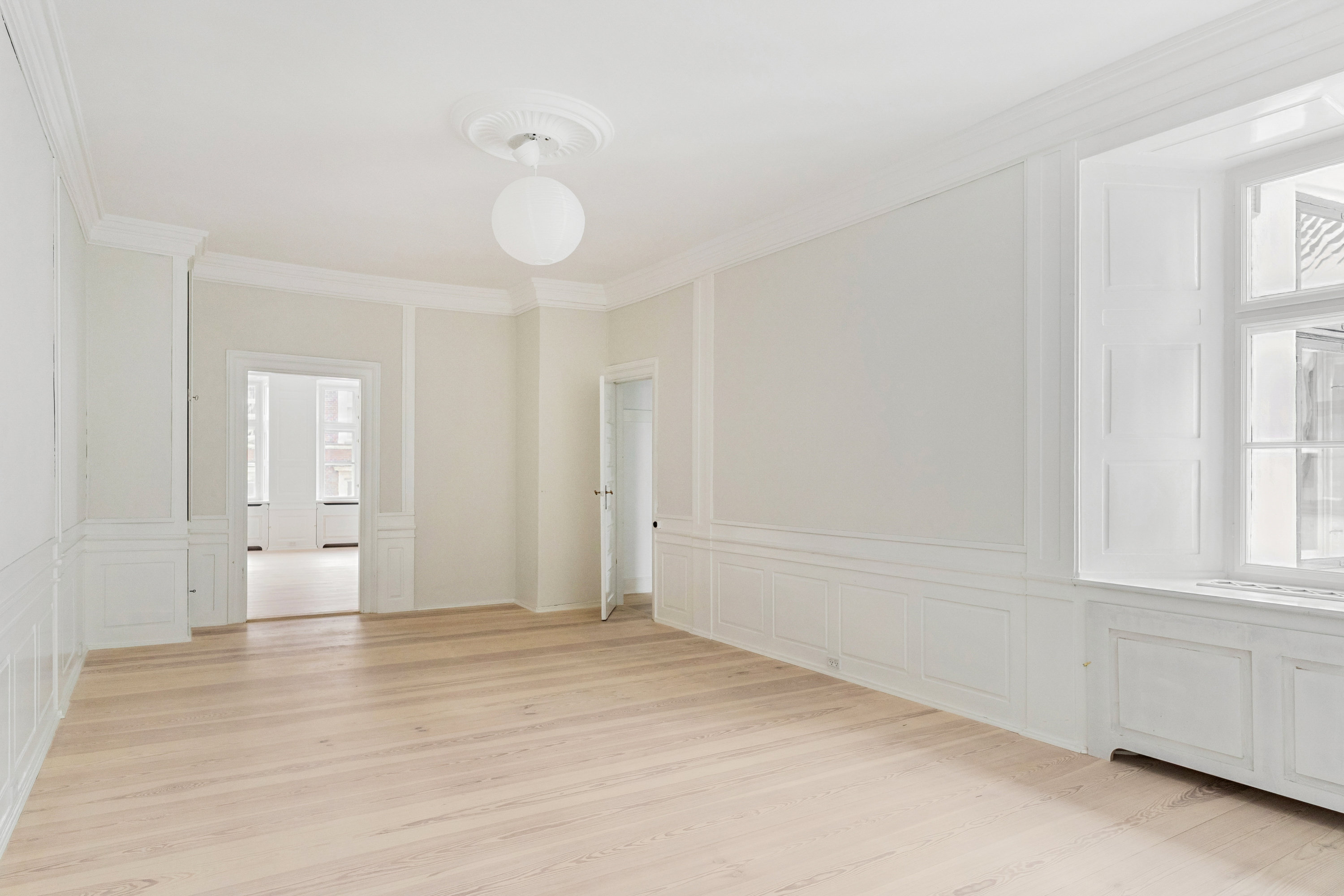 Fremhævet stue billede i fuldskærmstilstand. Billede af Store Kongensgade 67A, 3. tv., 1264 København K