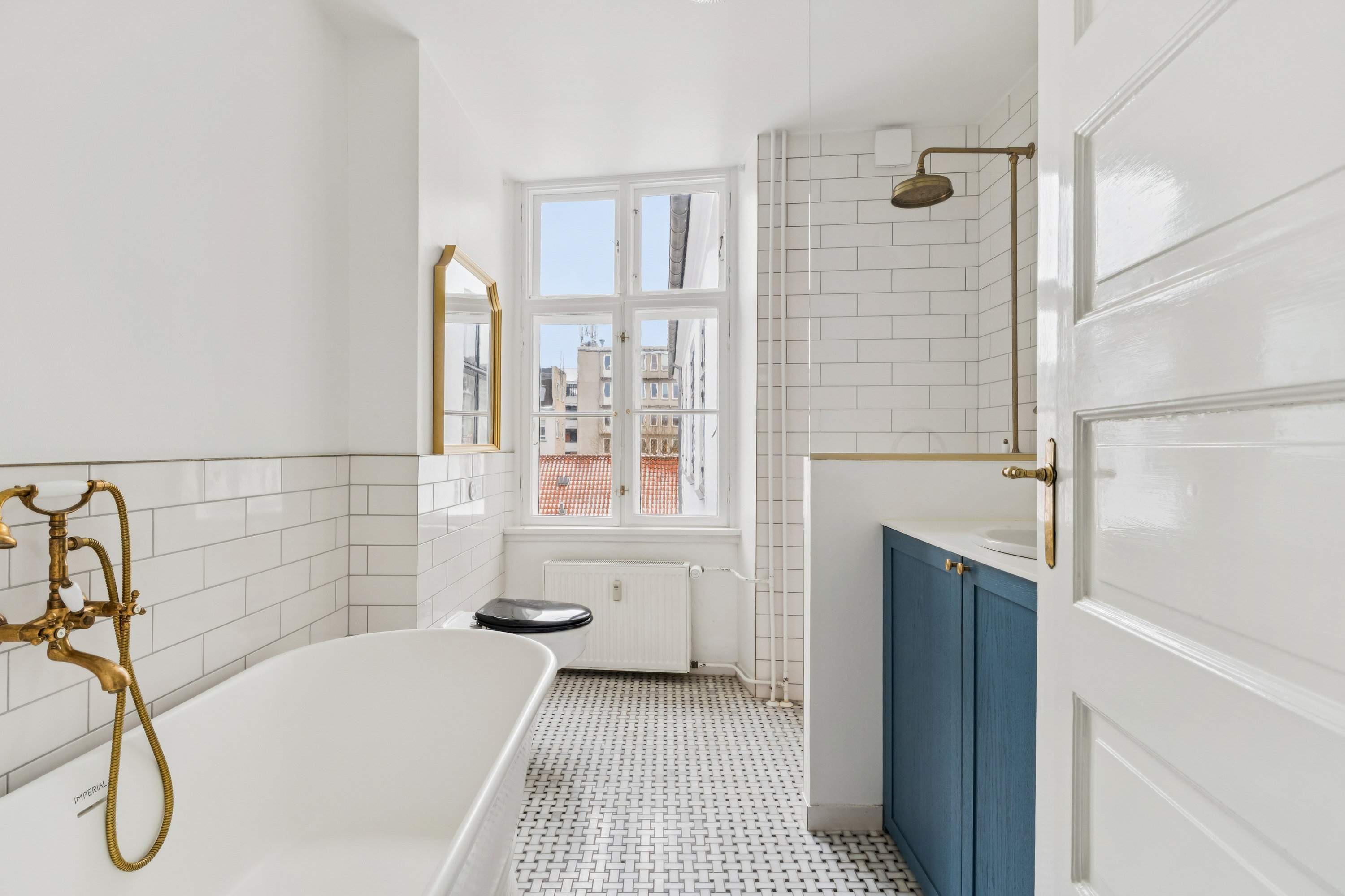 Fremhævet køkken billede i fuldskærmstilstand. Billede af Store Kongensgade 67A, 3. tv., 1264 København K