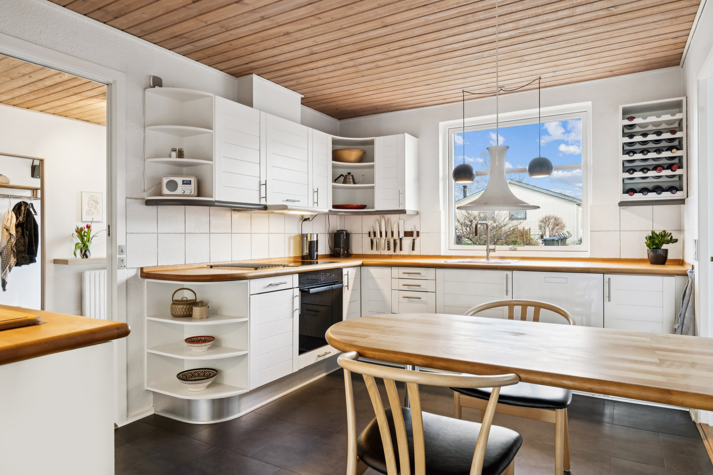 Fremhævet køkken billede i fuldskærmstilstand. Billede af Aprilvej 14, Torsted, 8700 Horsens