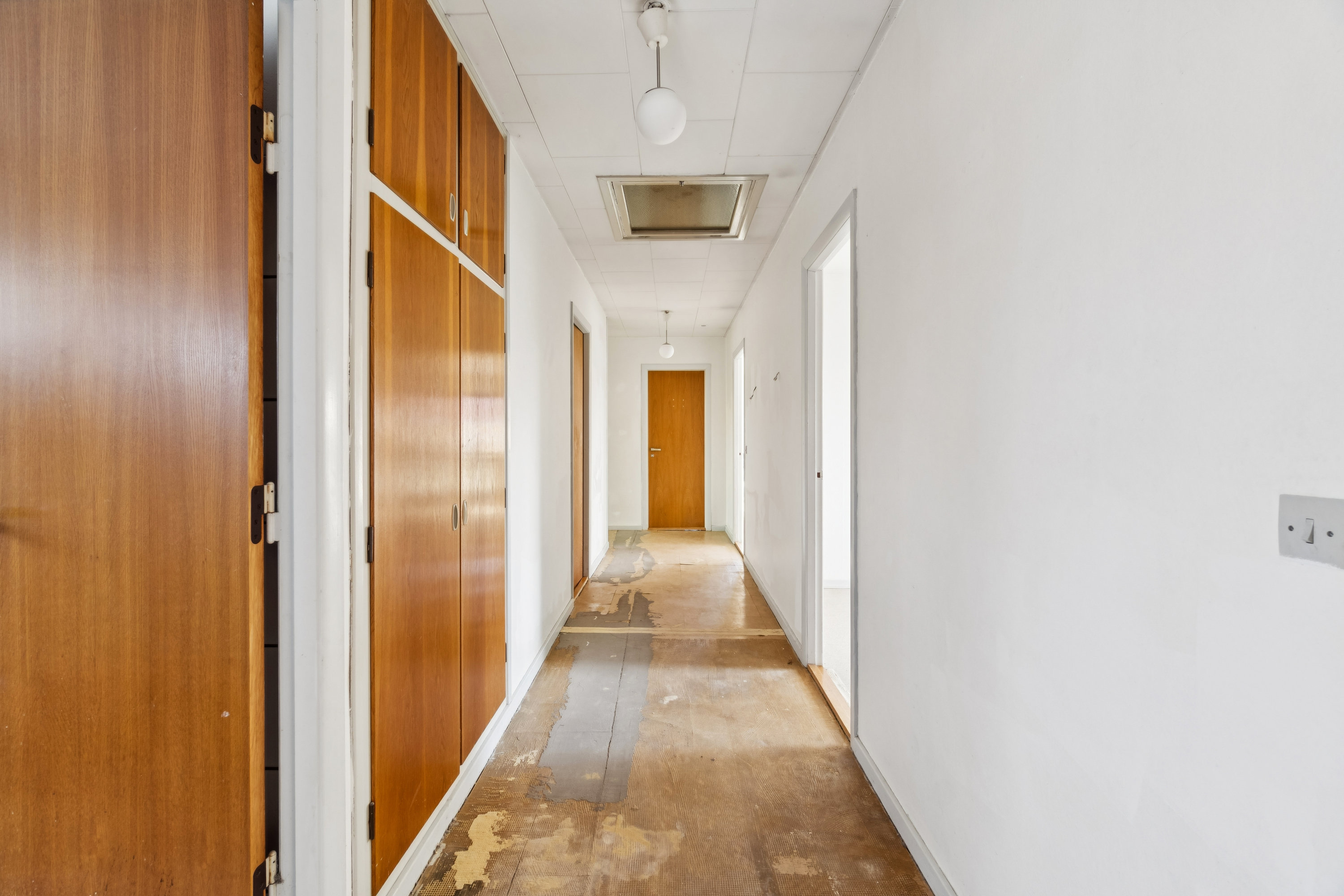 Fremhævet gang billede i fuldskærmstilstand. Billede af Varnæsvigvej 27, Varnæs, 6200 Aabenraa