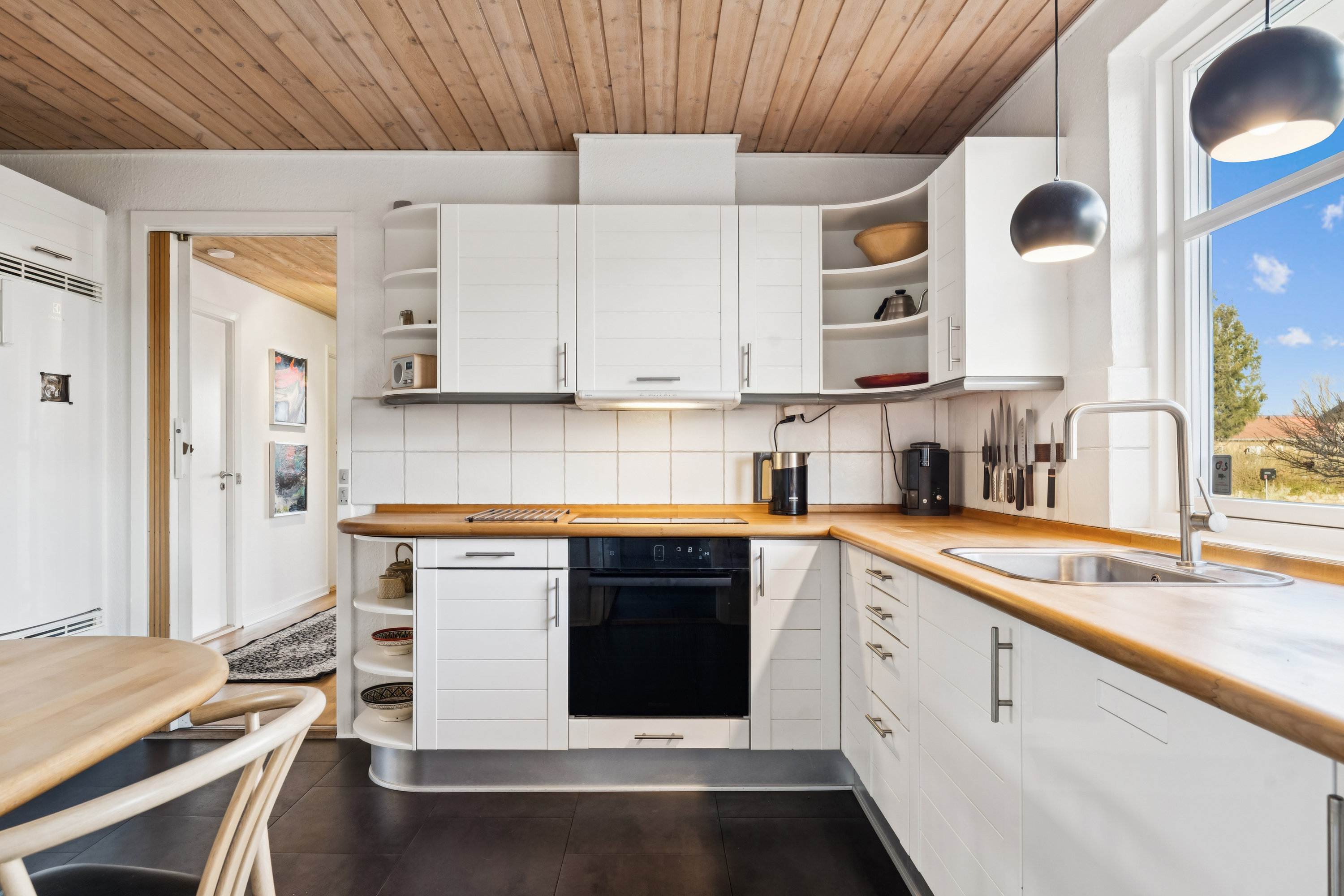 Fremhævet køkken billede i fuldskærmstilstand. Billede af Aprilvej 14, Torsted, 8700 Horsens