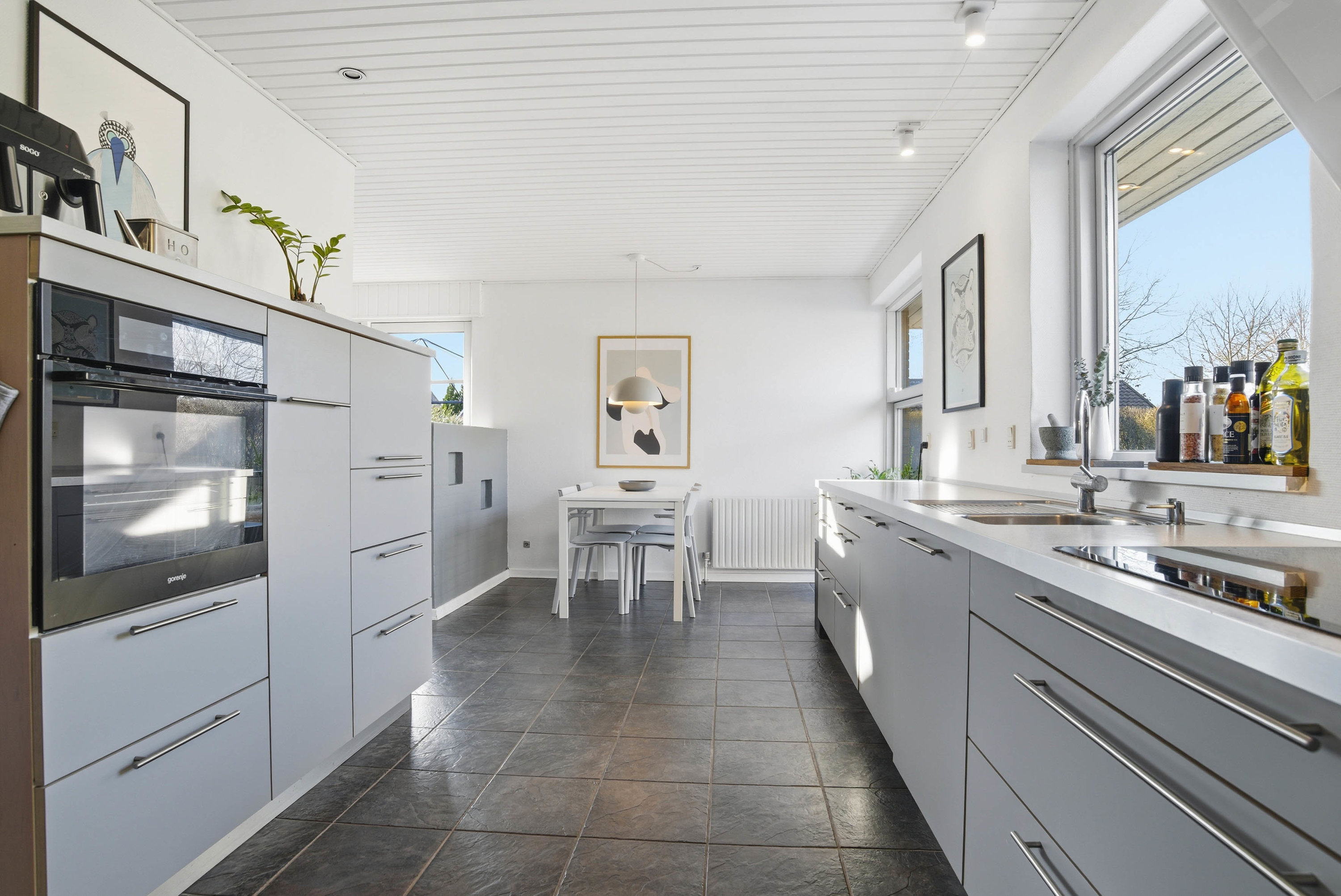 Fremhævet køkken alrum billede i fuldskærmstilstand. Billede af Hartmannsvej 105, 7500 Holstebro