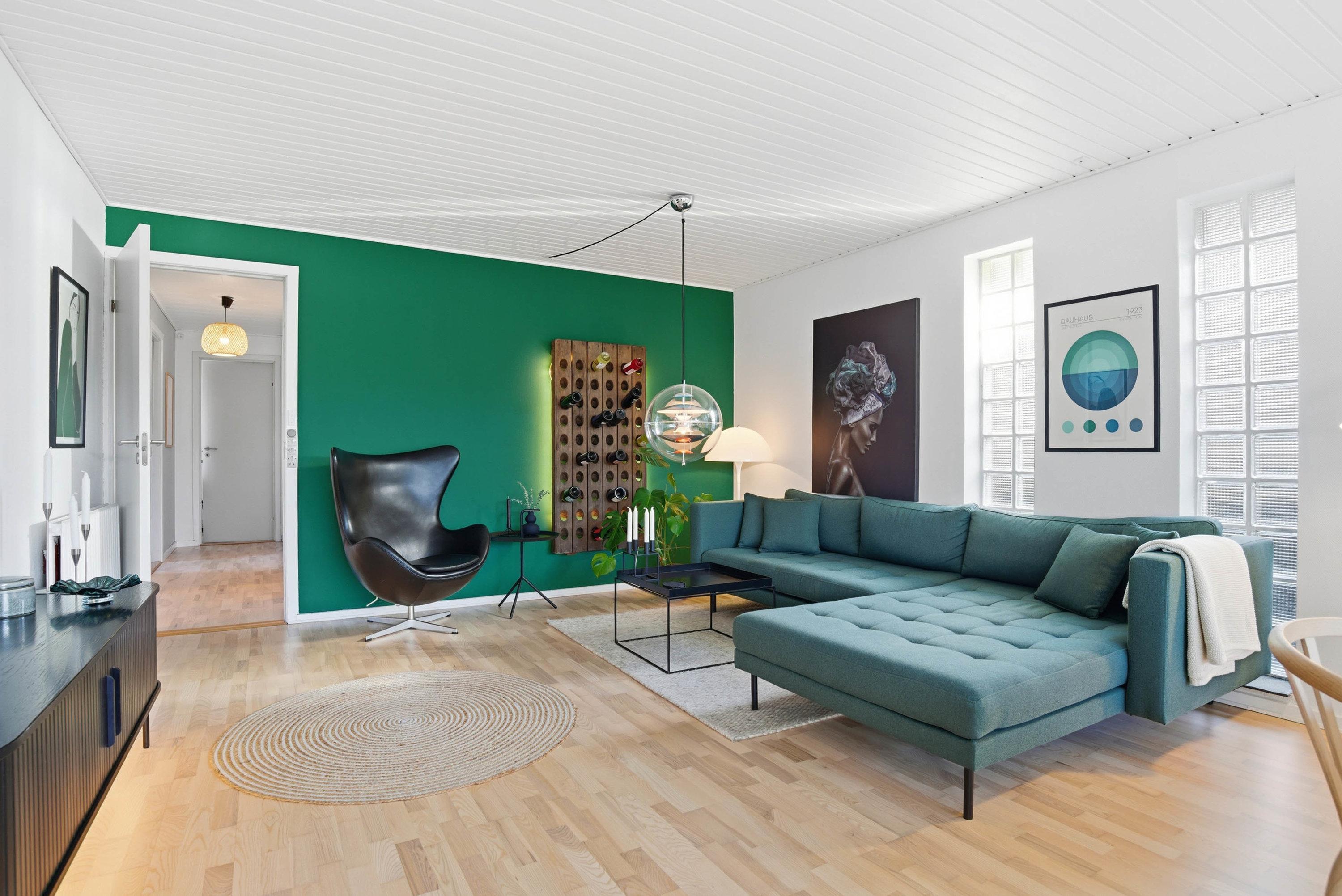 Fremhævet stue billede i fuldskærmstilstand. Billede af Hartmannsvej 105, 7500 Holstebro