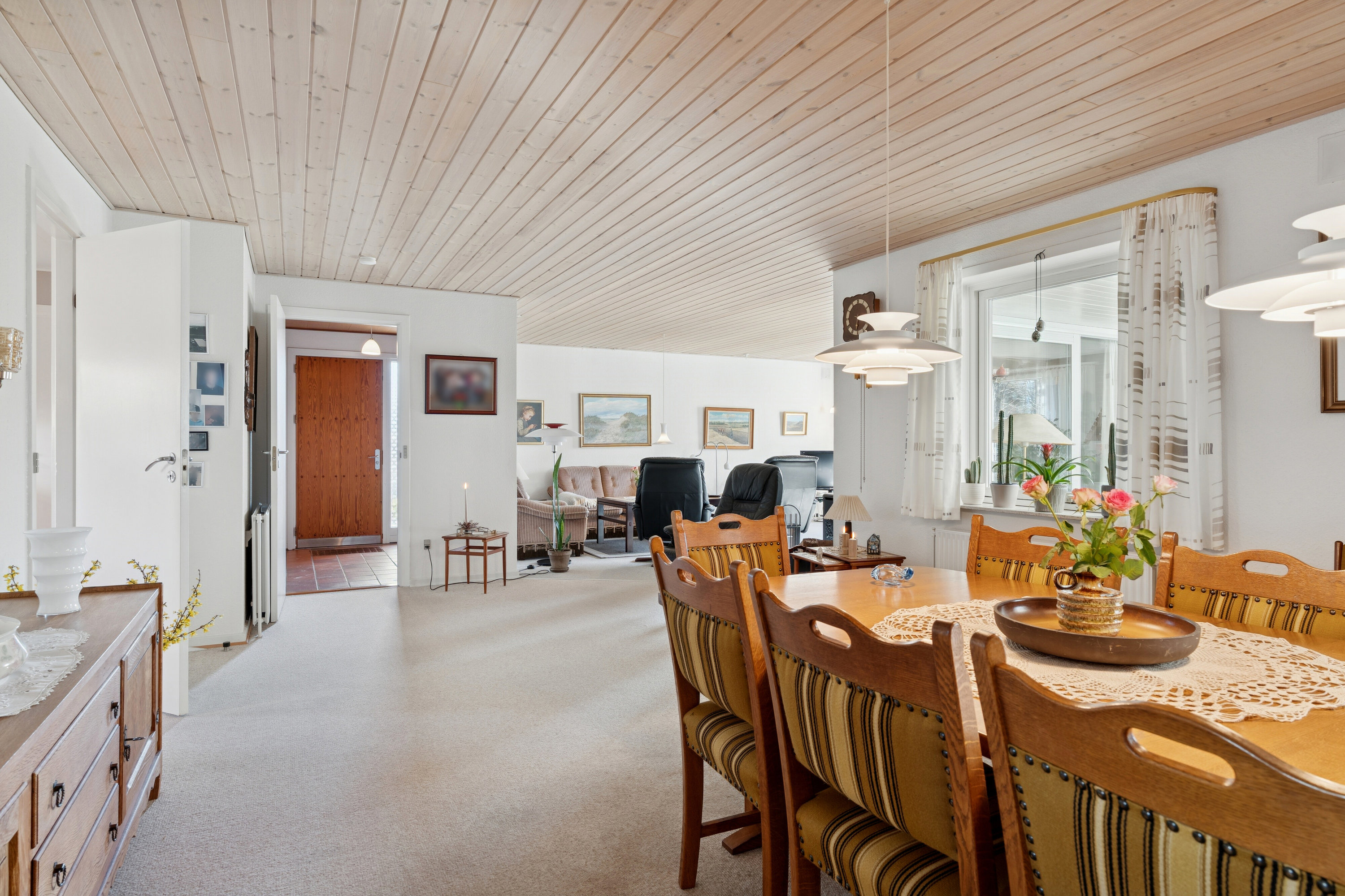 Fremhævet spisestue billede i fuldskærmstilstand. Billede af Æblehaven 116, 6040 Egtved