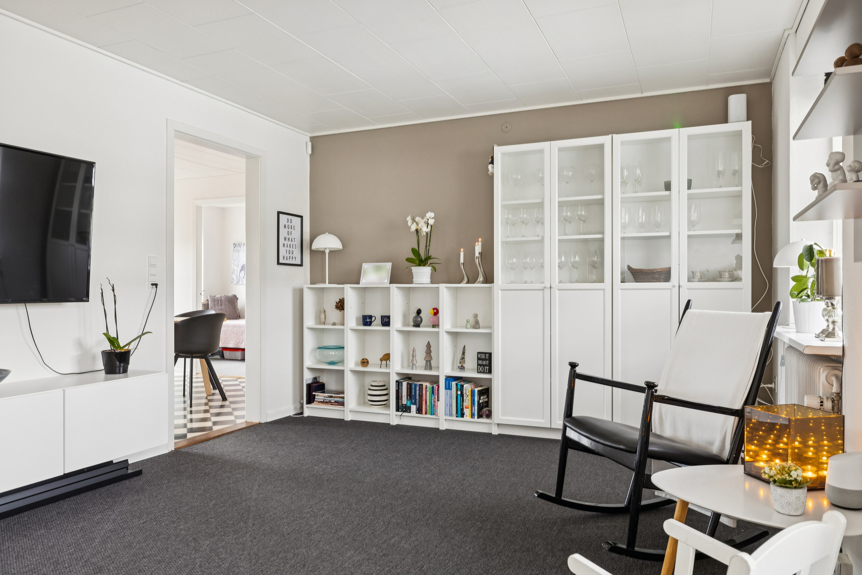 Fremhævet stue billede i fuldskærmstilstand. Billede af Bergthorasvej 59, Højstrup, 5210 Odense NV