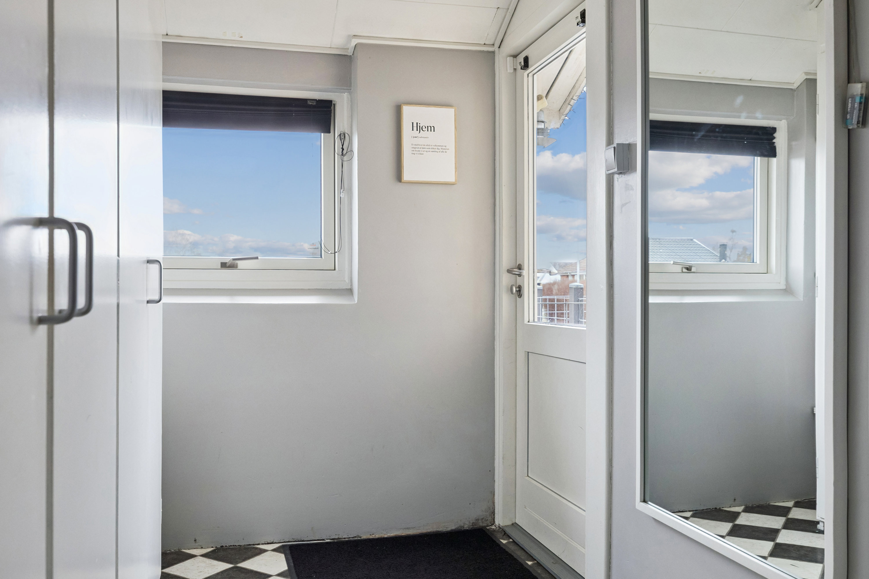 Fremhævet gang billede i fuldskærmstilstand. Billede af Bergthorasvej 59, Højstrup, 5210 Odense NV