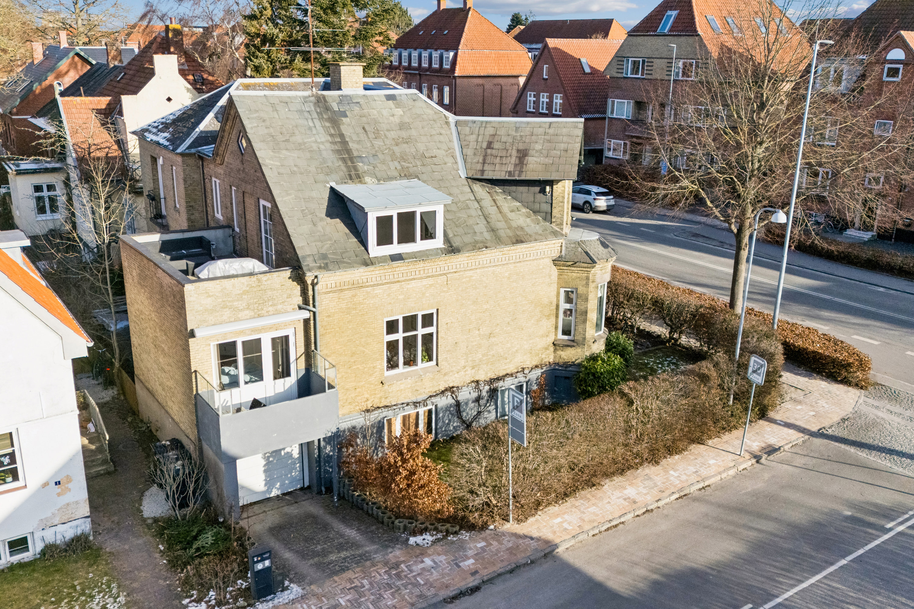 Fremhævet andet billede i fuldskærmstilstand. Billede af Hjallesevej 57, st.. th., 5000 Odense C