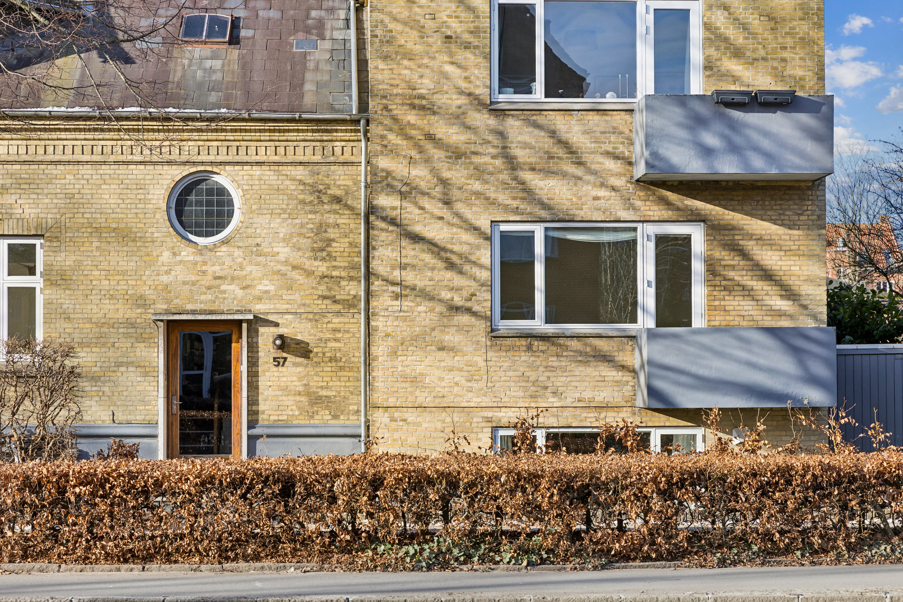 Fremhævet andet billede i fuldskærmstilstand. Billede af Hjallesevej 57, st.. th., 5000 Odense C