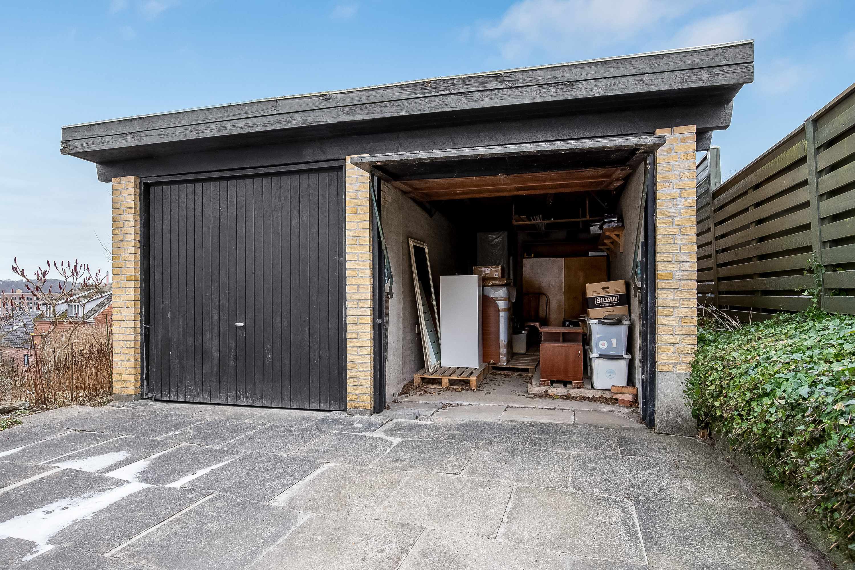 Fremhævet garage billede i fuldskærmstilstand. Billede af St Bjerggade 1, st.., 7100 Vejle