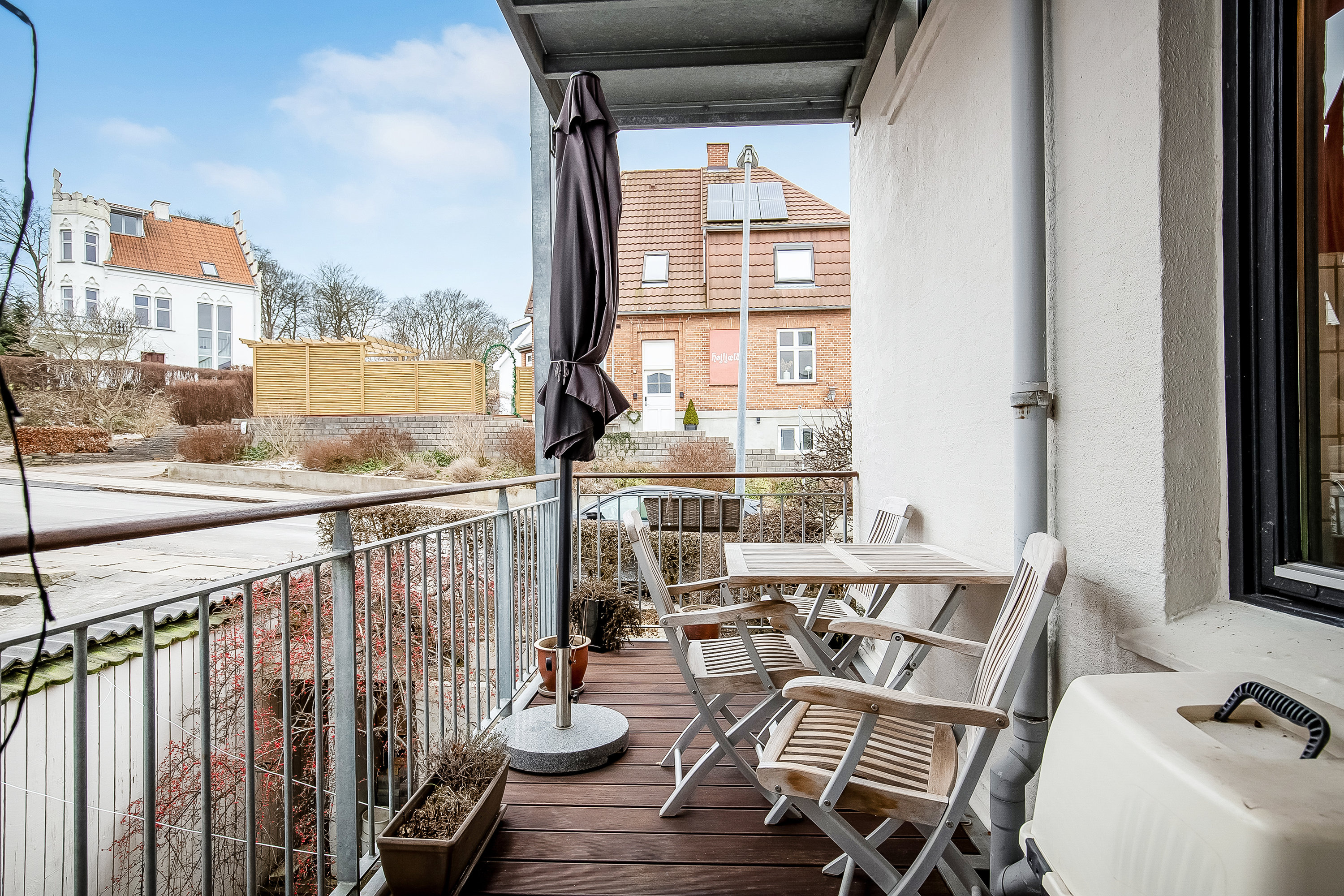 Fremhævet altan billede i fuldskærmstilstand. Billede af St Bjerggade 1, st.., 7100 Vejle