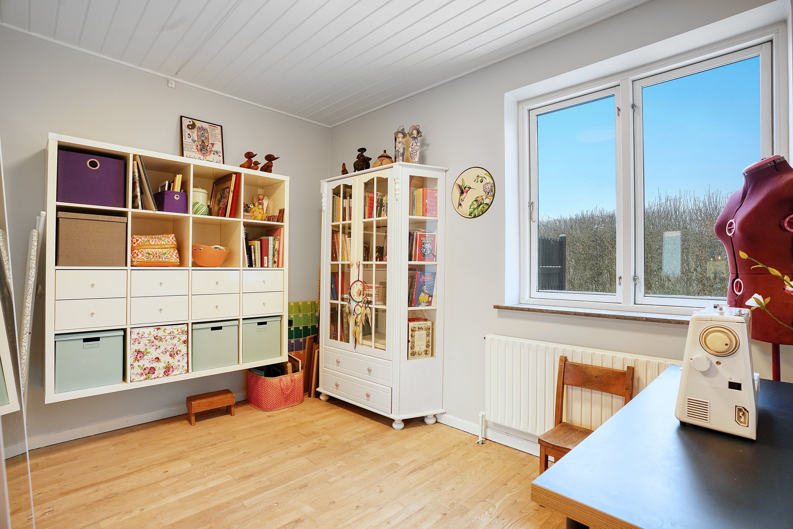 Fremhævet værelse billede i fuldskærmstilstand. Billede af Birgitte Gøyesvej 28, 3400 Hillerød