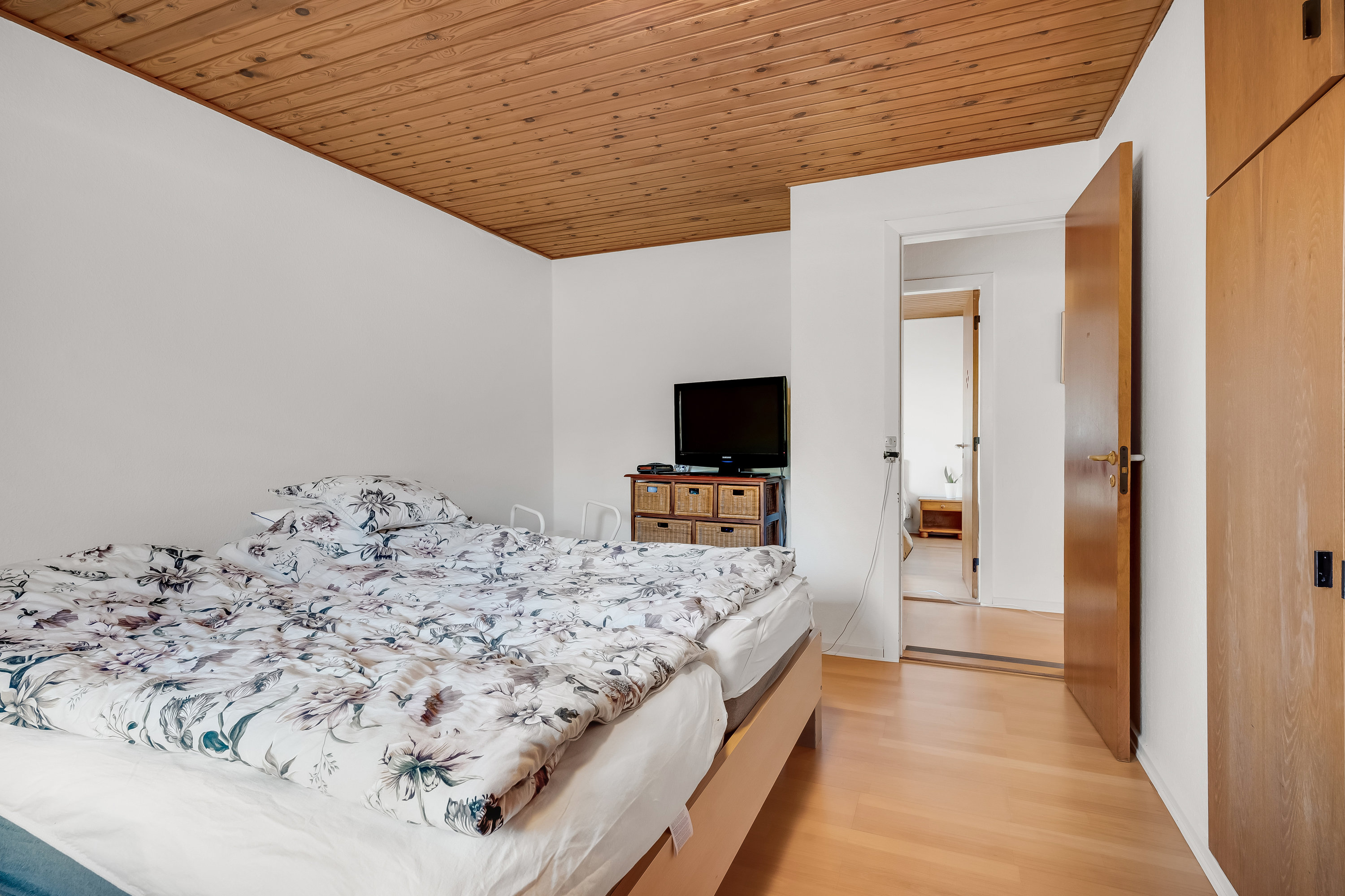 Fremhævet soveværelse billede i fuldskærmstilstand. Billede af Engdraget 12, 6940 Lem St