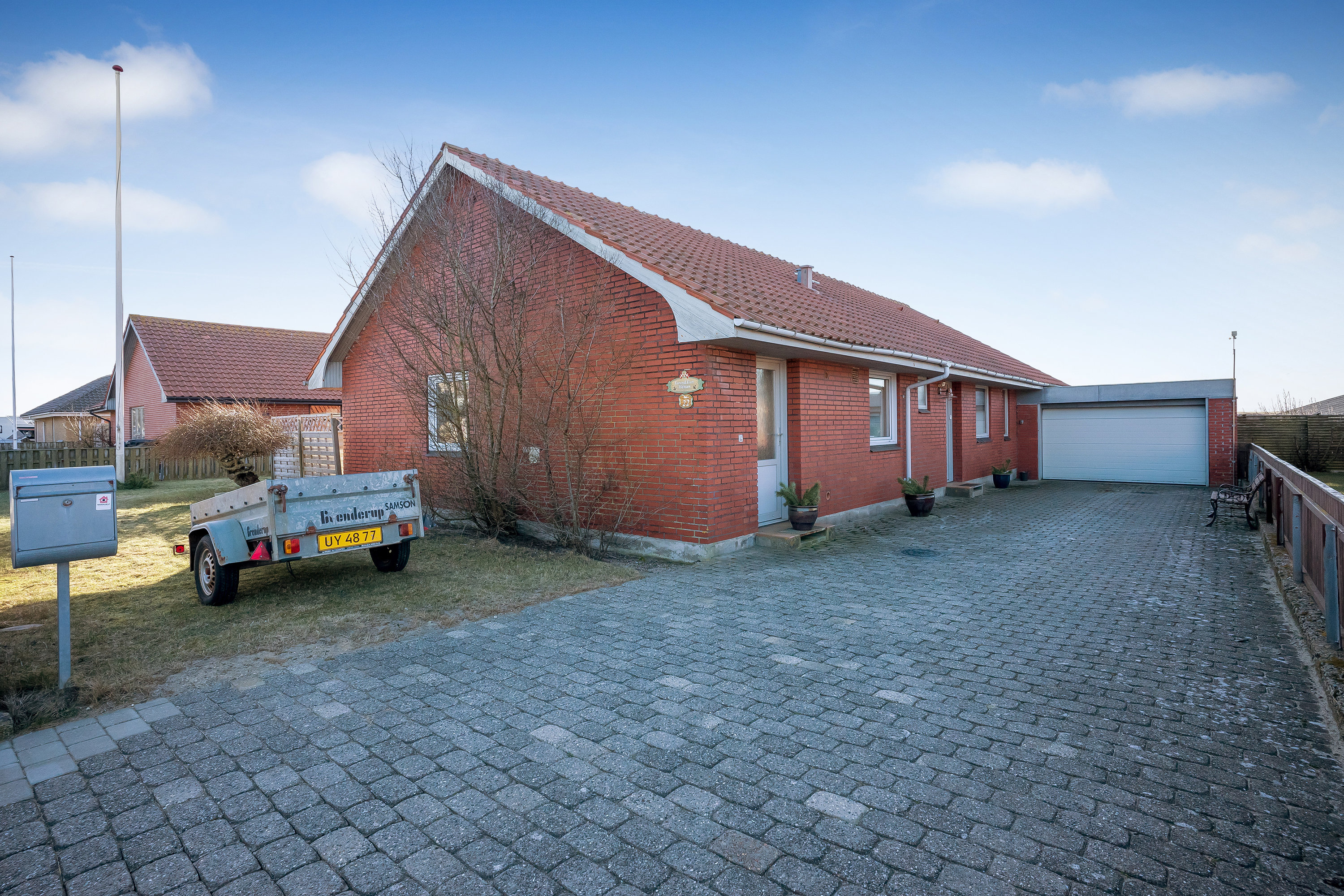 Miniaturebillede 2: ejendommen. Billede af Østergade 22, 6960 Hvide Sande