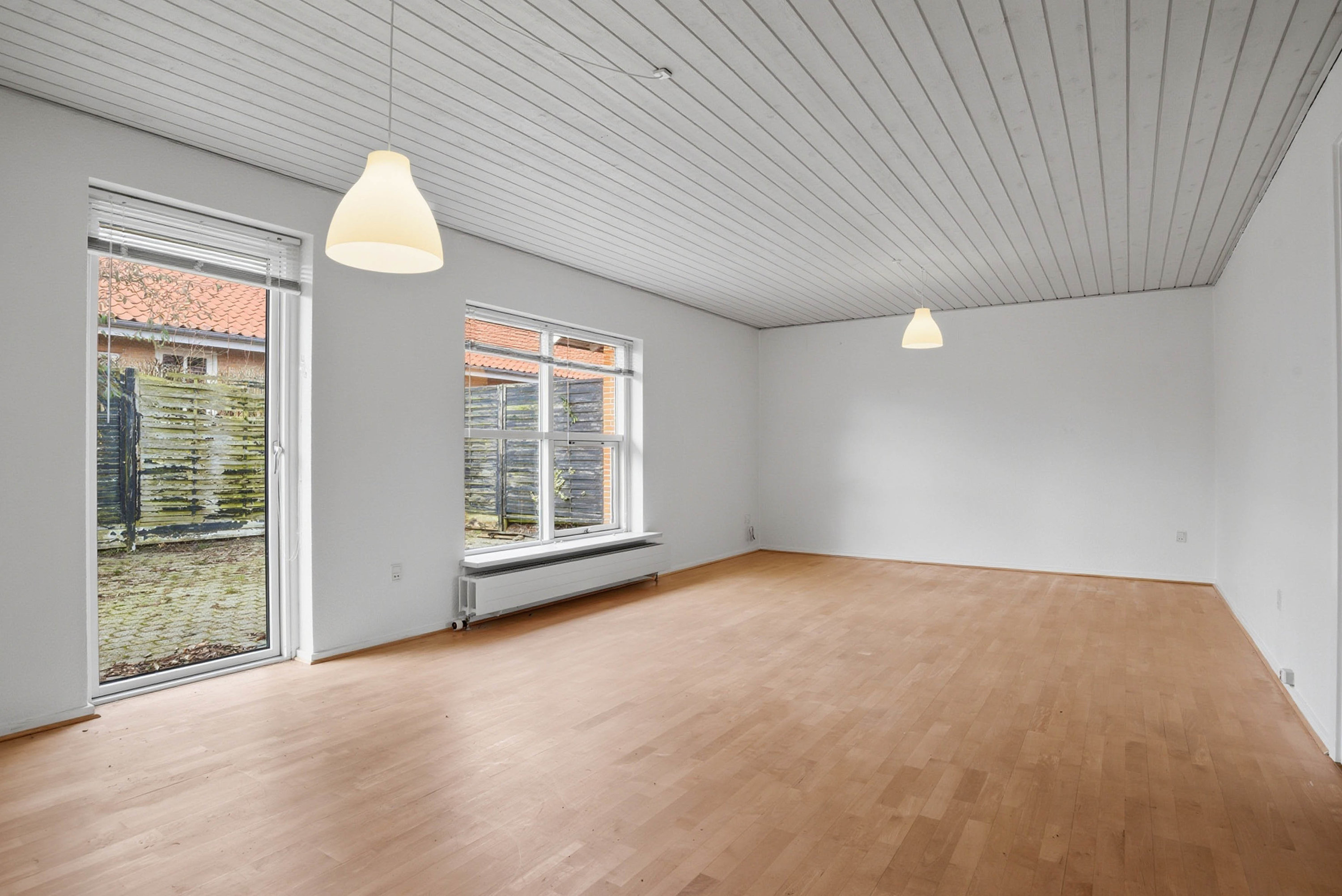 Fremhævet stue billede i fuldskærmstilstand. Billede af Vester Kirkebakke 6, Mejrup, 7500 Holstebro