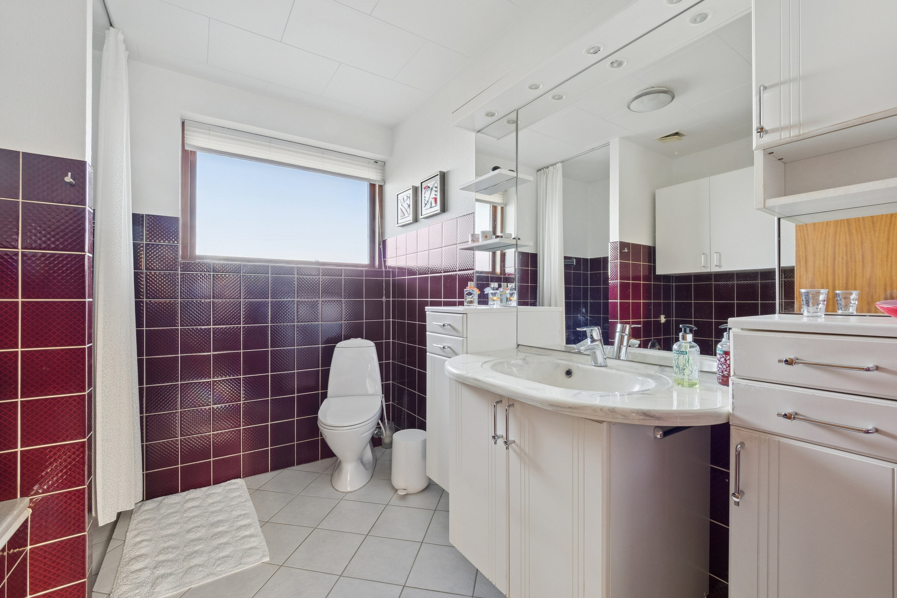 Fremhævet badeværelse billede i fuldskærmstilstand. Billede af Villavej 11, Østerild, 7700 Thisted