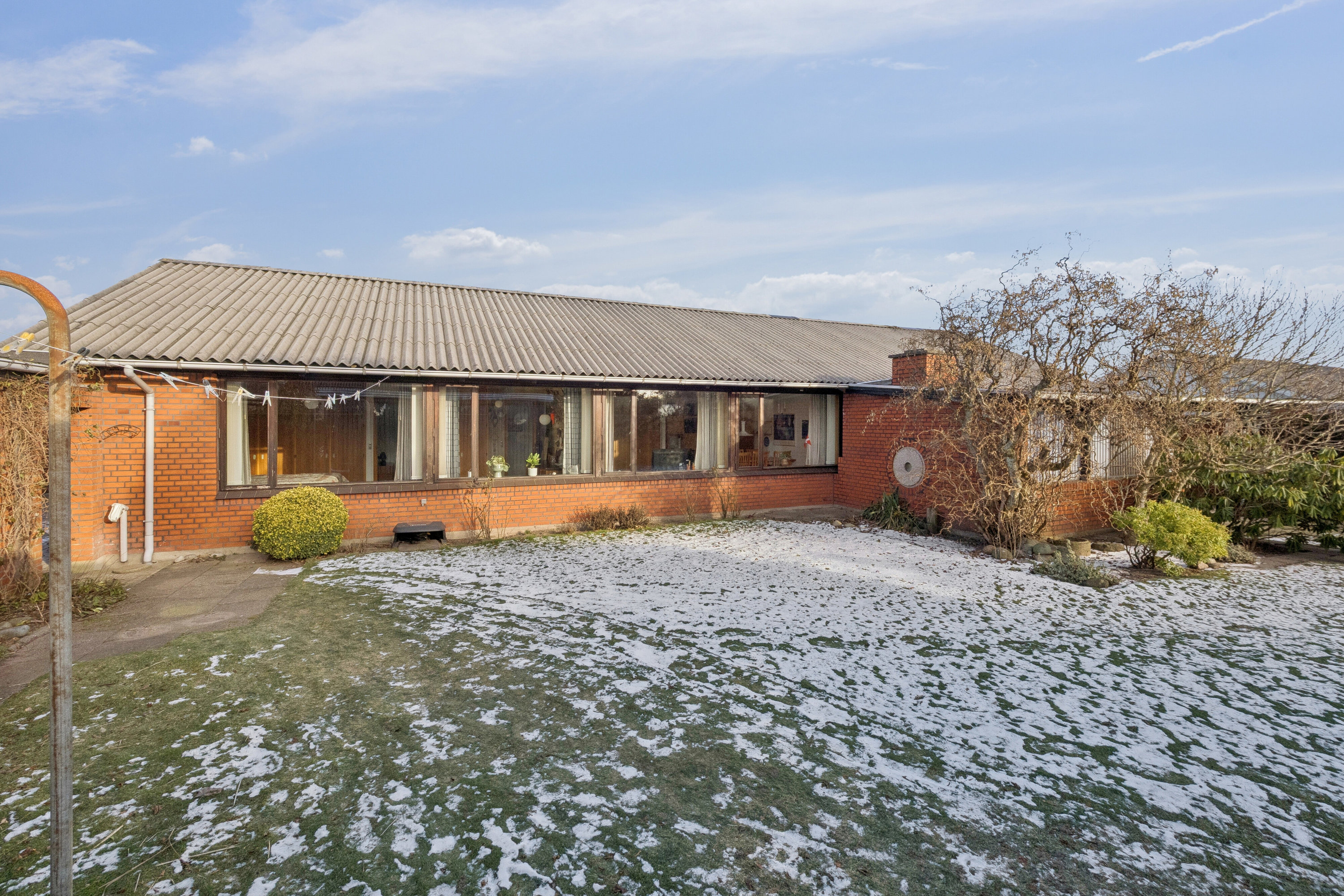 Fremhævet set fra haven billede i fuldskærmstilstand. Billede af Villavej 11, Østerild, 7700 Thisted