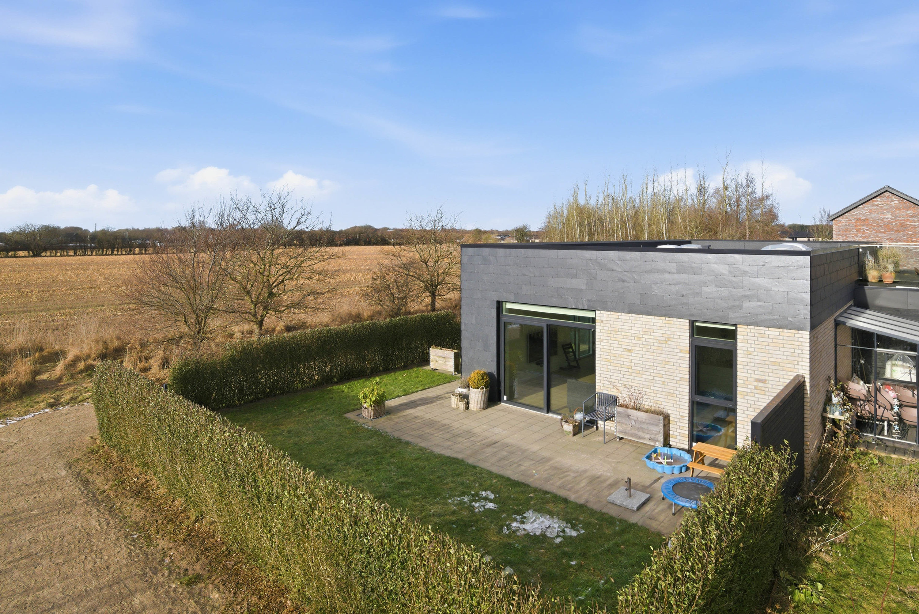 Miniaturebillede 2: ejendommen. Billede af Merkurs Torv 6A, Mejrup, 7500 Holstebro