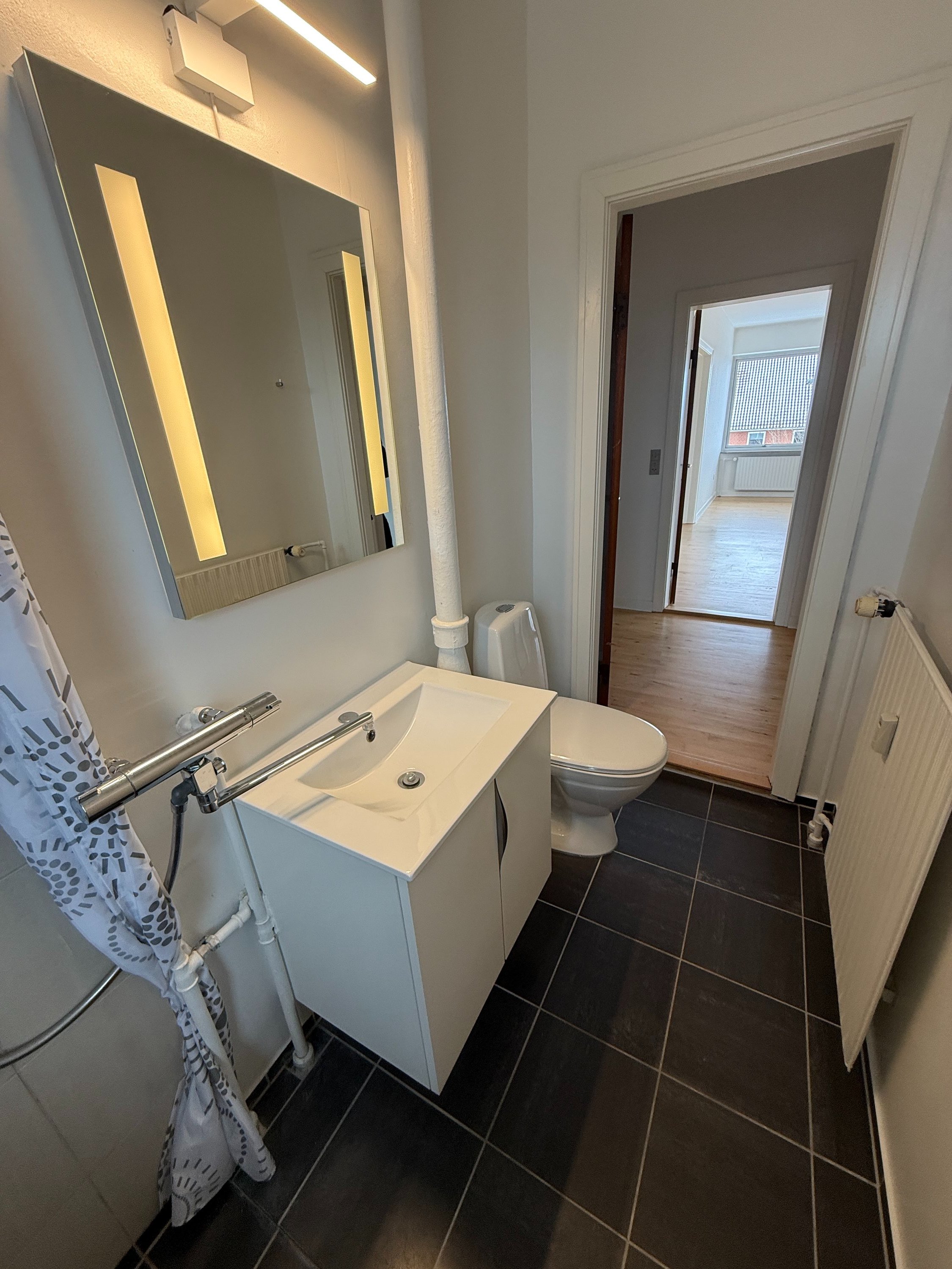 Fremhævet  billede i fuldskærmstilstand. Billede af Vilhelm Andersensvej 8, 2. th., 4100 Ringsted