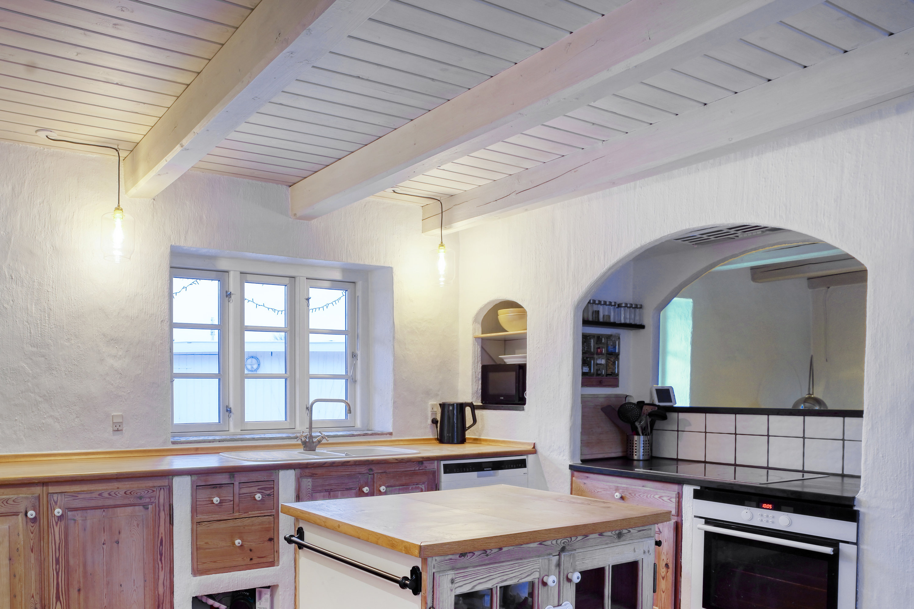 Fremhævet køkken billede i fuldskærmstilstand. Billede af Gammel Engvej 21, 3330 Gørløse