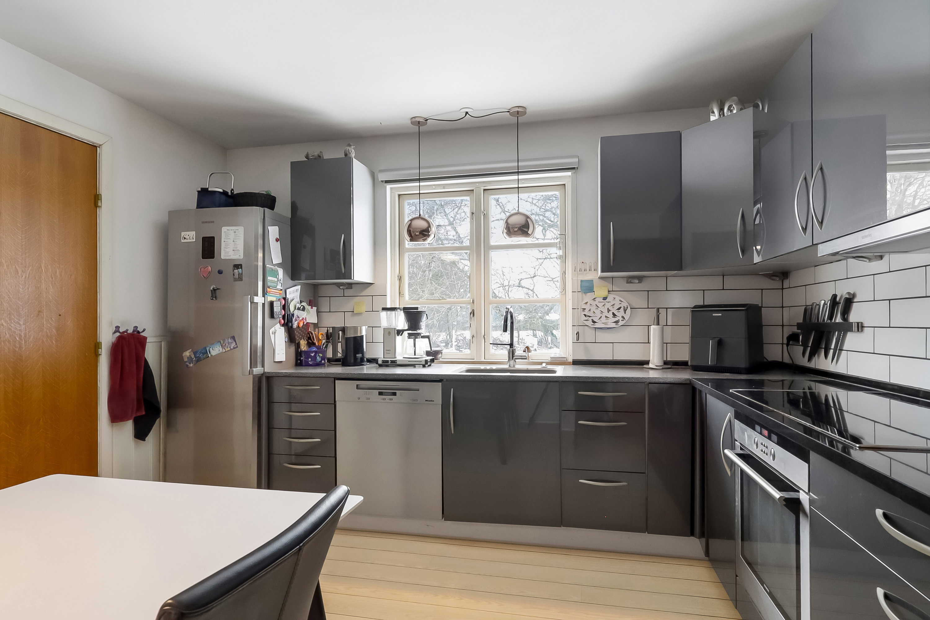 Fremhævet køkken billede i fuldskærmstilstand. Billede af Højensvej 200, Egense, 5700 Svendborg