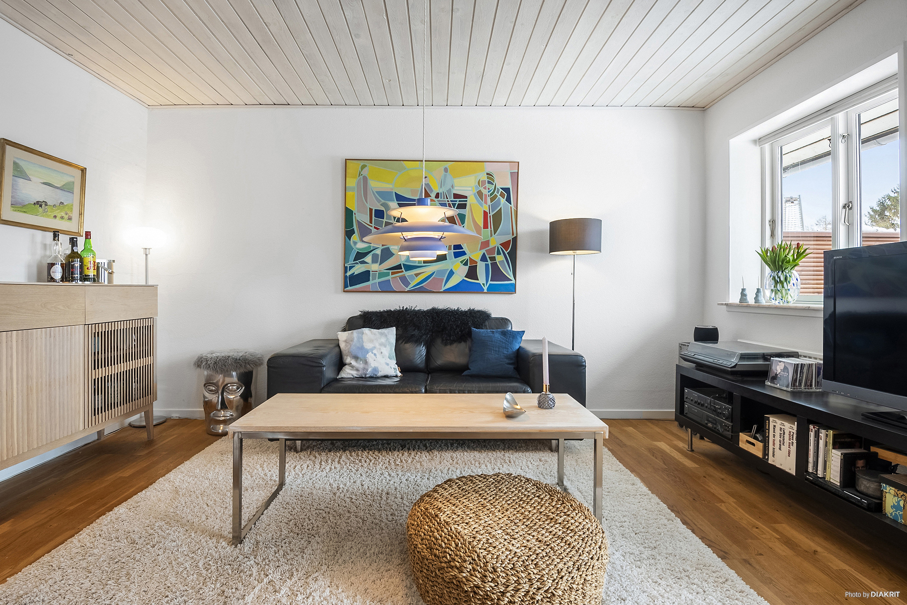 Fremhævet stue billede i fuldskærmstilstand. Billede af Skolevej 17L, 4632 Bjæverskov