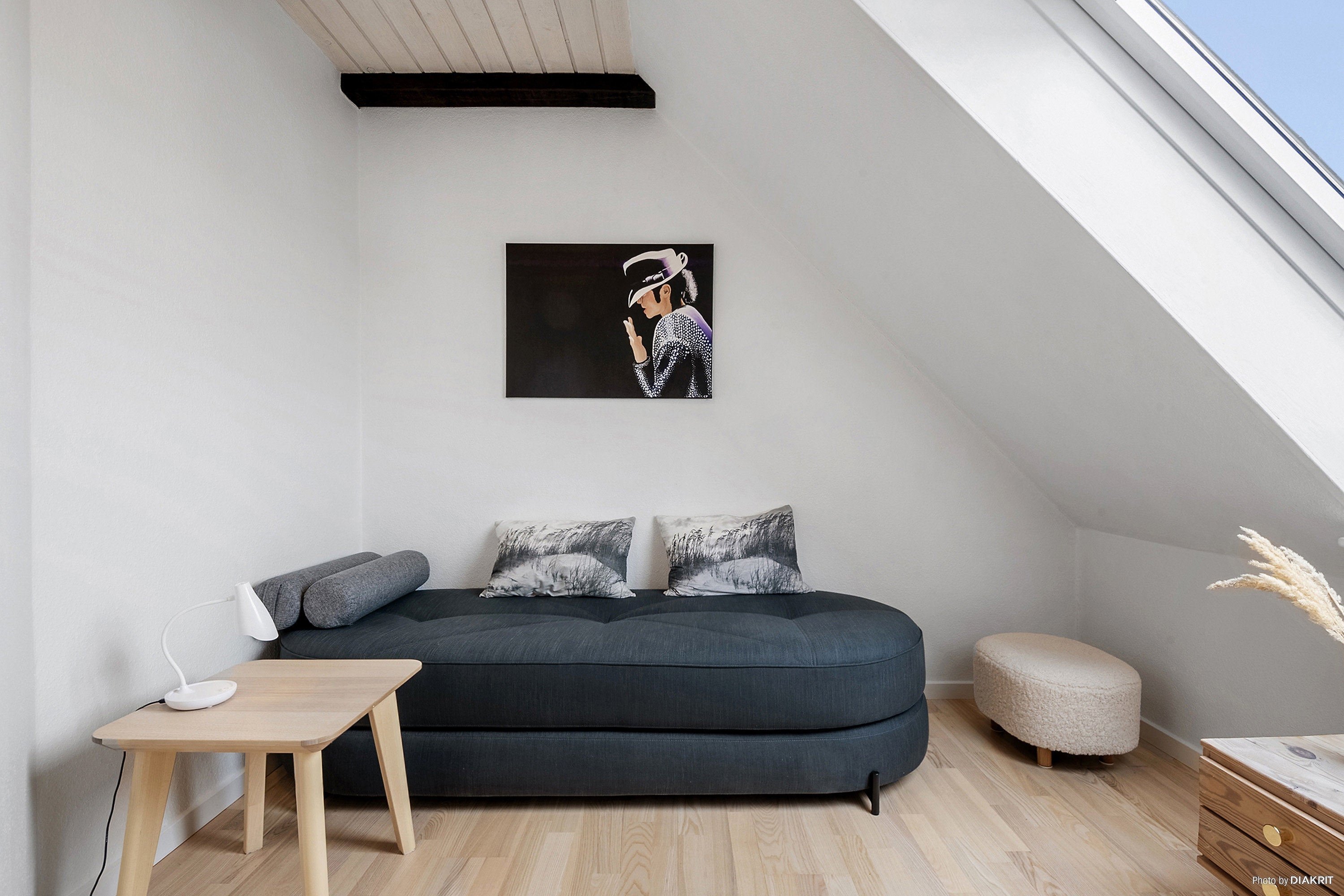 Fremhævet kontor billede i fuldskærmstilstand. Billede af Skolevej 17L, 4632 Bjæverskov